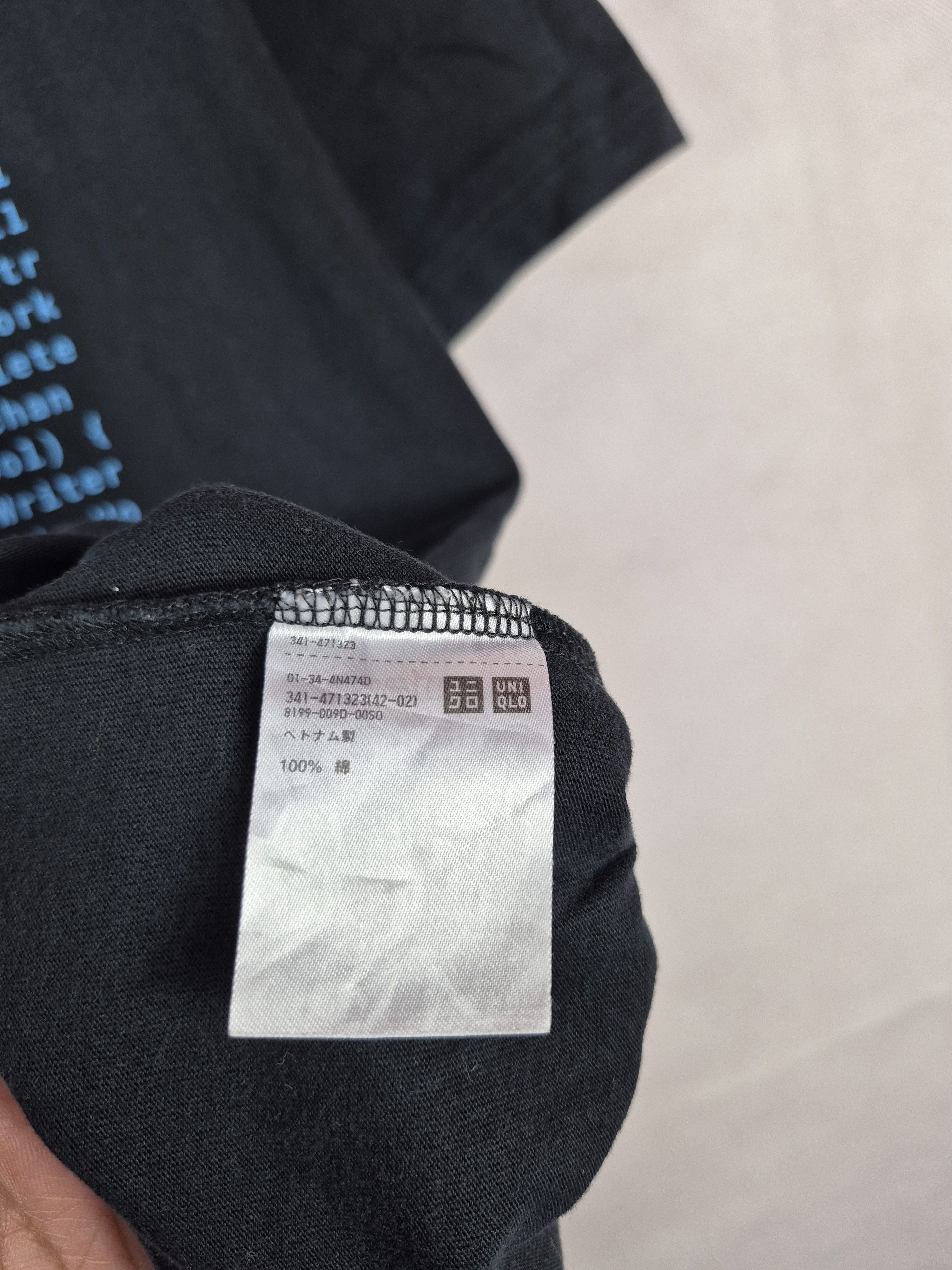 Japanese Brand 🔥 Uniqlo Peace for All Akamai Tee Size US XL / EU 56 / 4 - 7 Thumbnail