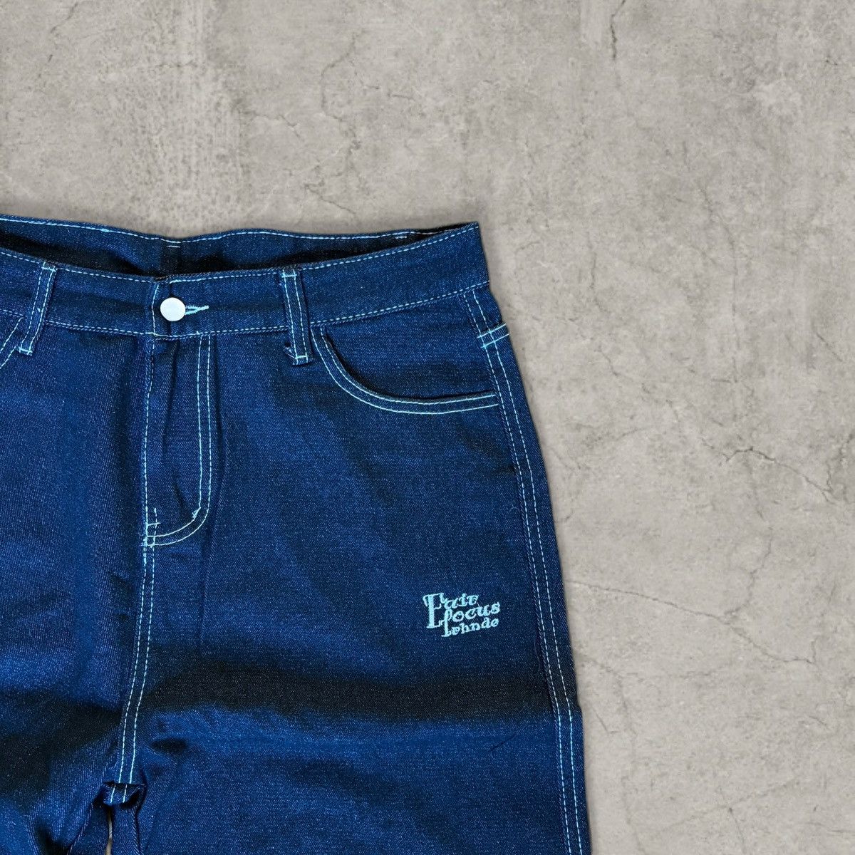 Japanese Brand Cool wide skater Japanese style jeans in navy blue. Size L Size US 34 / EU 50 - 6 Thumbnail