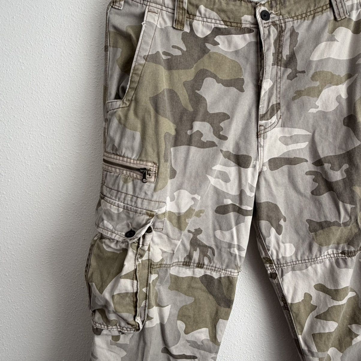 Other No Boundaries Beige Camo Cargo Pants Men’s 36x30 Pocket Size US 36 / EU 52 - 3 Thumbnail