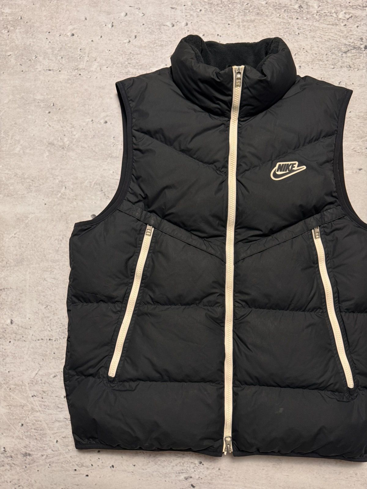 Nike × Nike ACG NIKE PUFFER DOWN BASIC LOGO WHITE OVERSIZE VEST Size US L / EU 52-54 / 3 - 2 Thumbnail