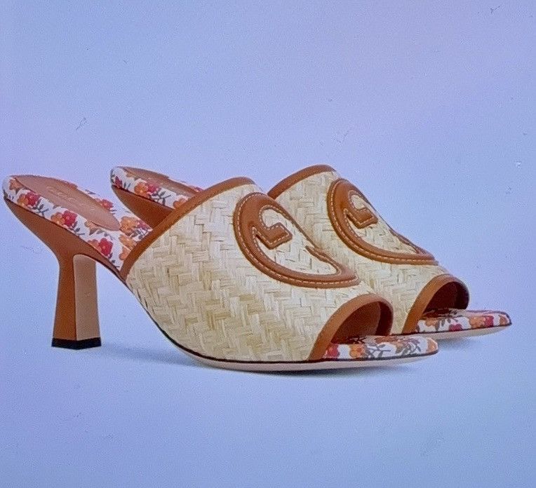 Gucci Gucci Interlocking G Slide Sandal size 39.5 Size US 9.5 / IT 39.5 - 2 Thumbnail