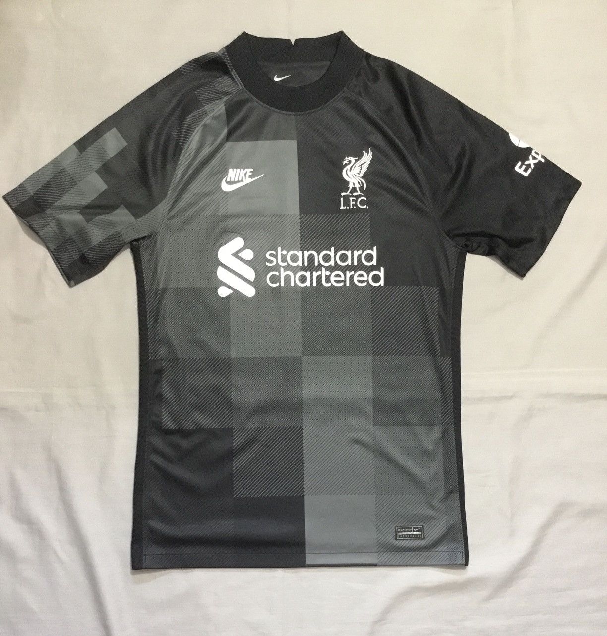 Nike Liverpool Football Club jersey football imitation size S Size US S / EU 44-46 / 1 - 1 Thumbnail
