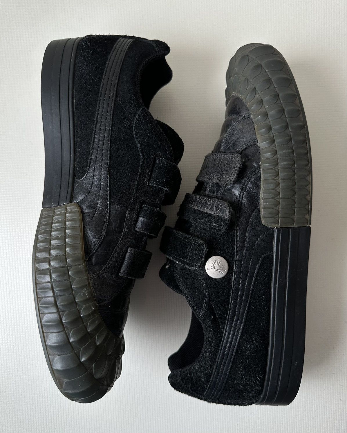 Maison MIHARA YASUHIRO × Puma Puma Mihara Yasuhiro MY-34 black velcro low top sneakers Size US 11 / EU 44 - 1 Thumbnail