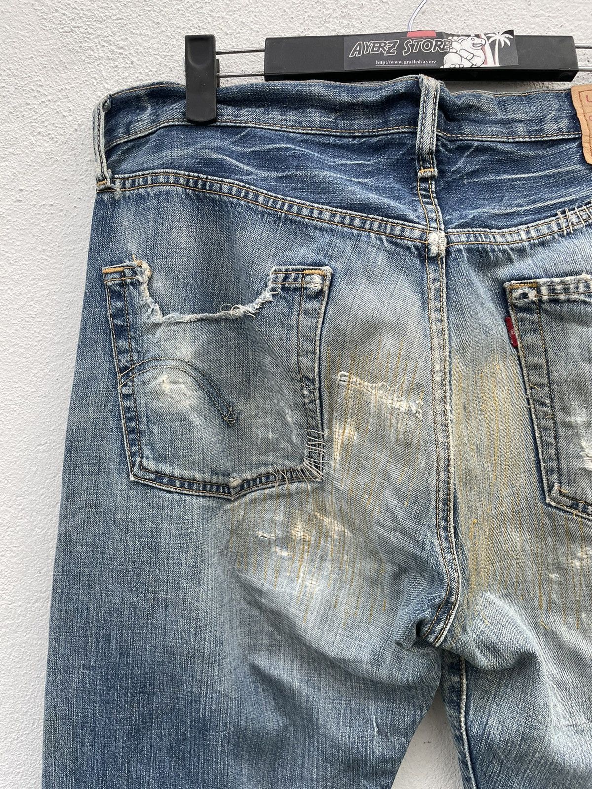 Levi's × Levi's Vintage Clothing Vintage Levi’s 501 Distressed Grunge Denim Jeans Size US 34 / EU 50 - 13 Thumbnail