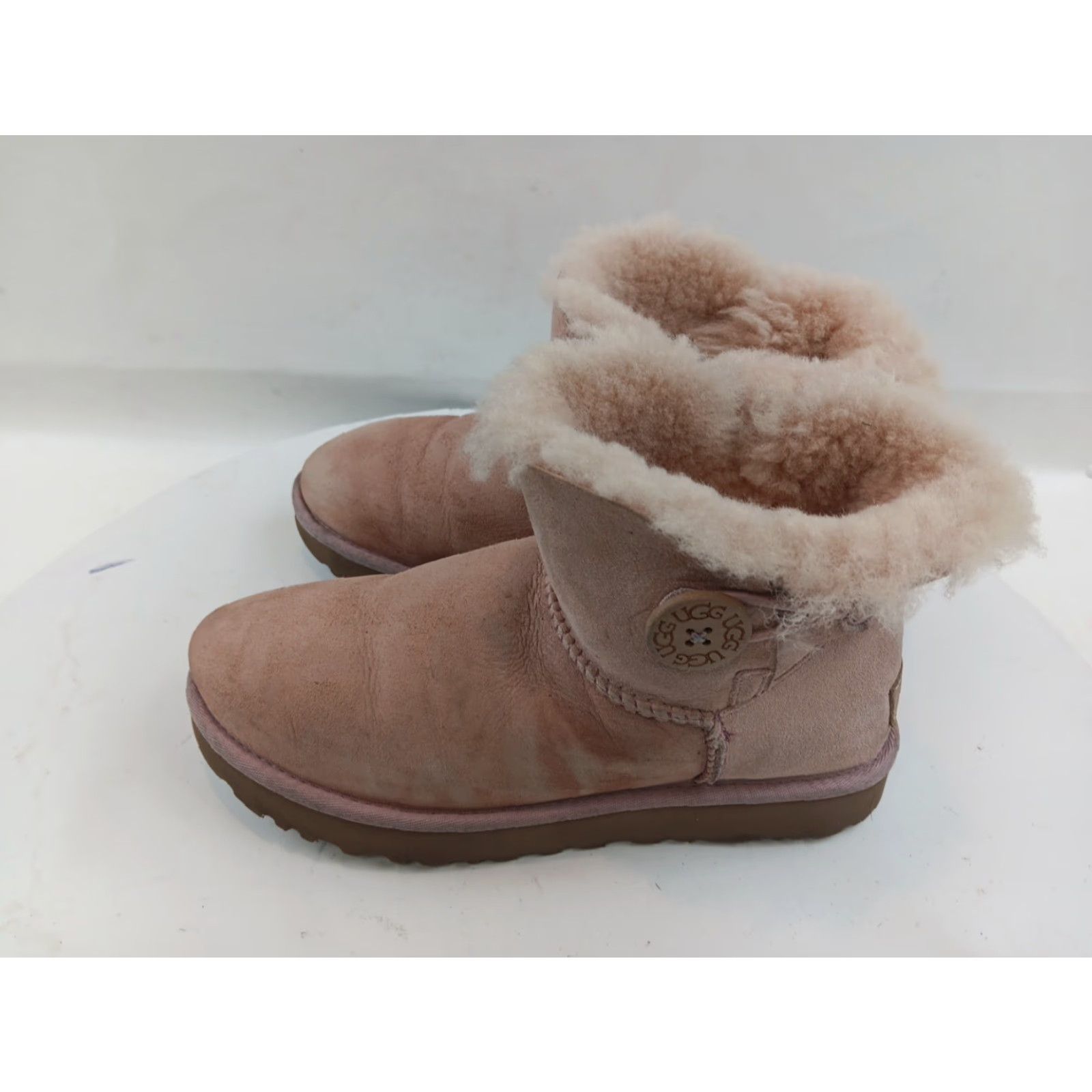 Ugg UGG Boots Mini Bailey Button II Women's Adult Size 8 Pink Sheepskin Size US 8 / IT 38 - 5 Thumbnail