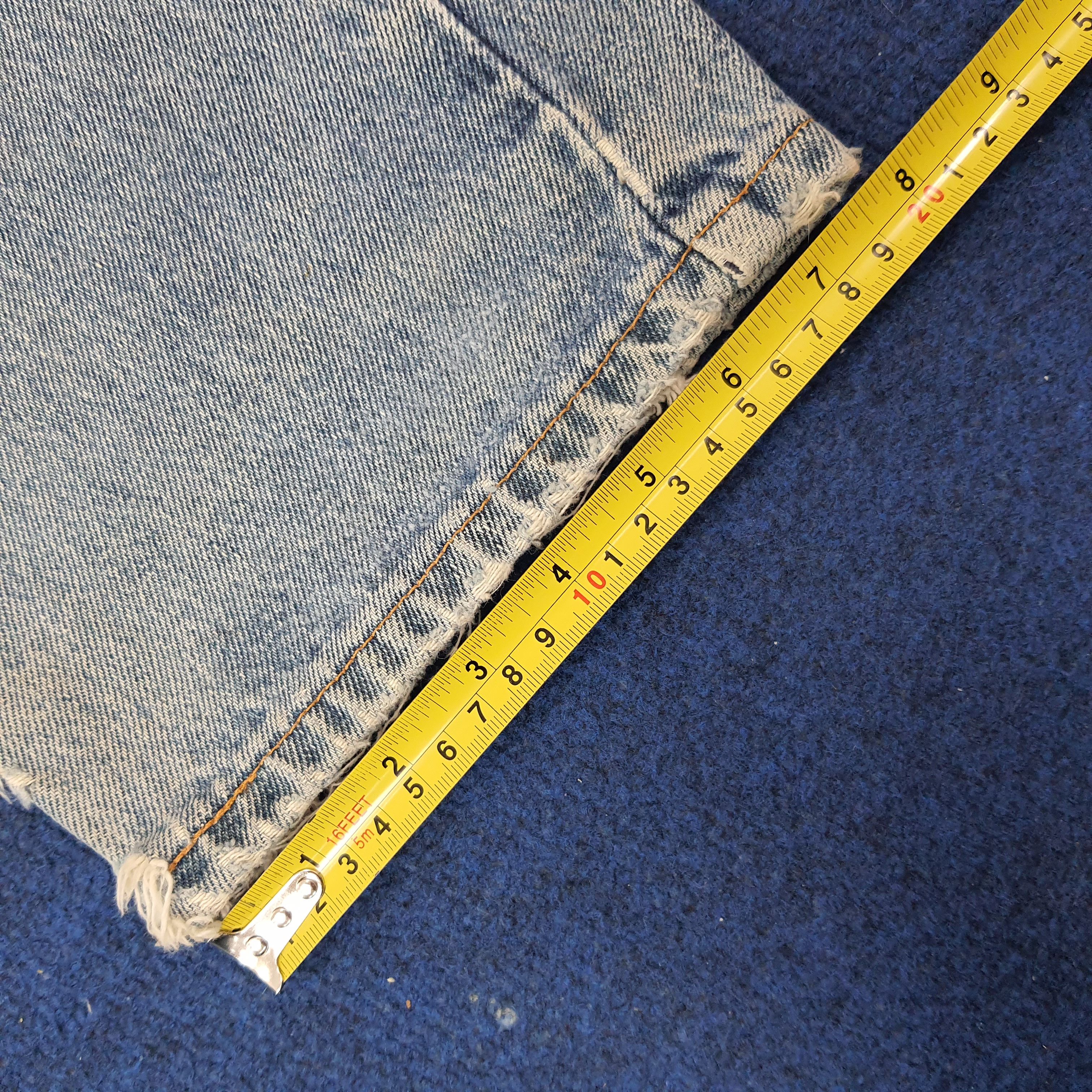 Levi's Vintage Levi's 505 Authentic Red Tab Distressed Jean C228N19 Size US 32 / EU 48 - 16 Thumbnail