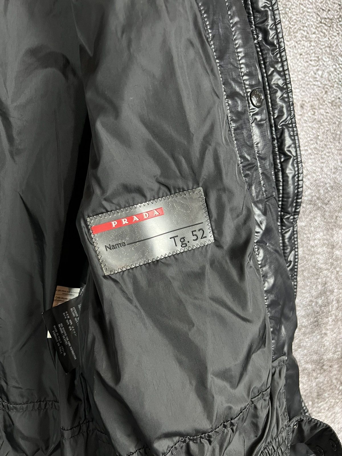 Prada Rare‼️2006 Prada Active Sport red tab shiny puffer jacket Size US L / EU 52-54 / 3 - 11 Thumbnail