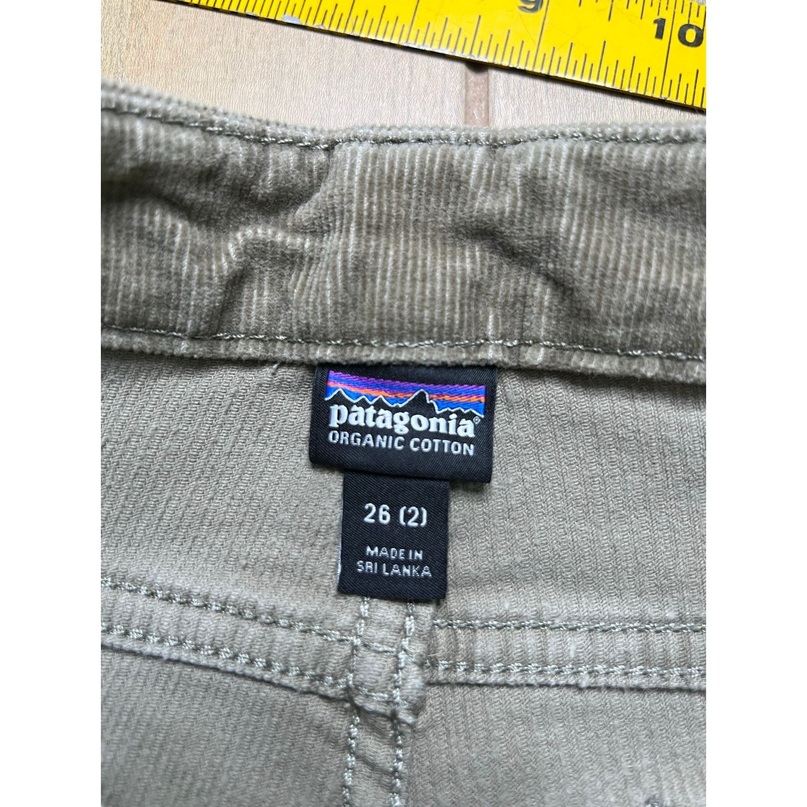 Patagonia Patagonia Corduroy Pants Womens 26 Organic Cotton Straight Size 26" / US 2 / IT 38 - 3 Thumbnail