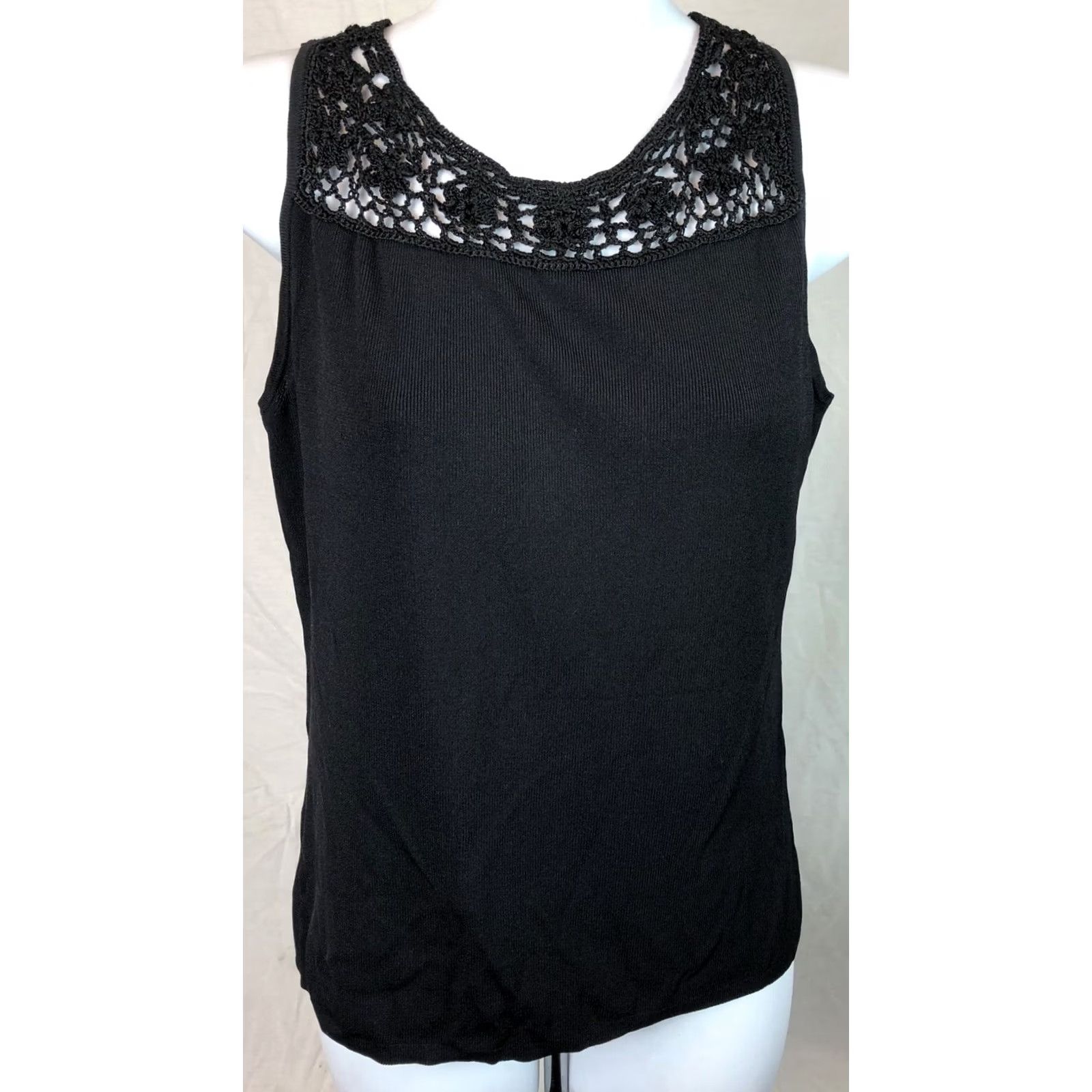 Vintage VINTAGE Joseph A Blouse Adult L Black Floral Crochet Tank whimsy Gothic Fairy 90s Y2K Womens Size L / US 10 / IT 46 - 4 Thumbnail