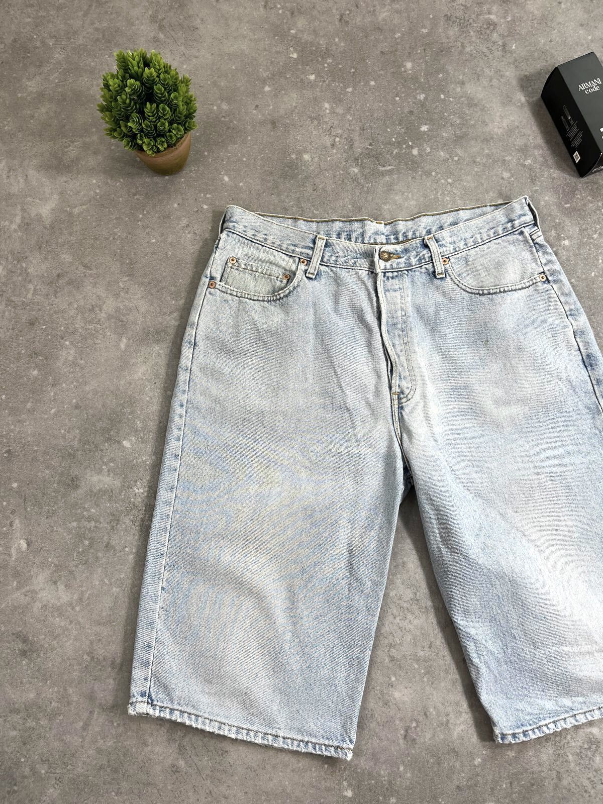 Levi's × Vintage Vintage 1994 Levi’s 677 Jorts Shorts Denim Jeans Streetwear Size US 34 / EU 50 - 3 Thumbnail
