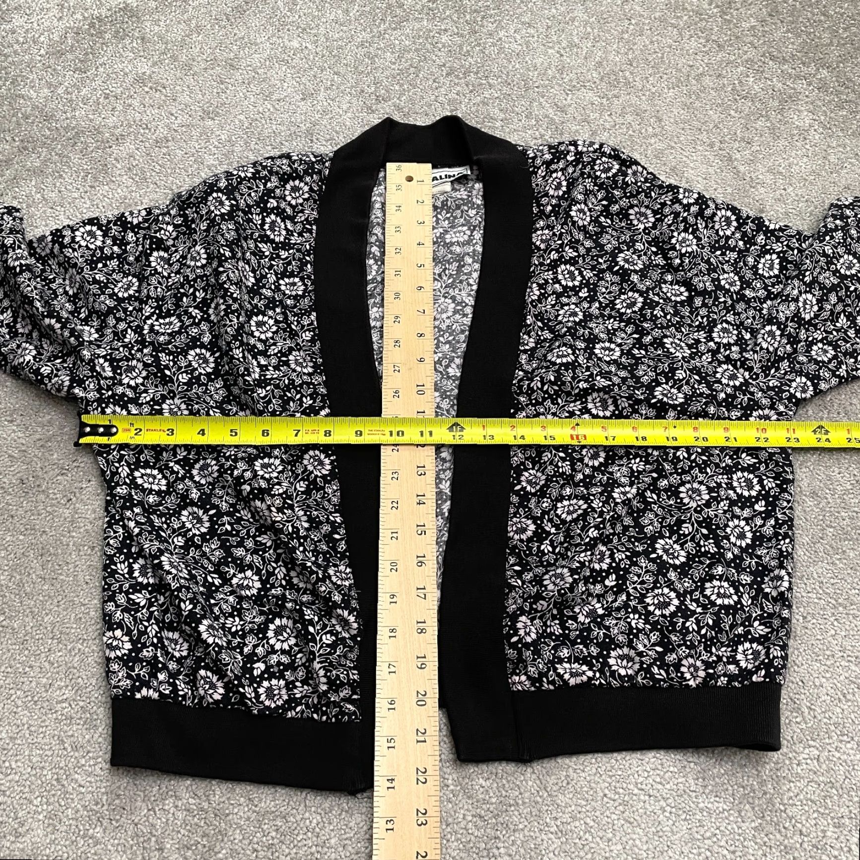 Catalina Catalina Open Cardigan Sweatshirt Womens 8 Black Floral Casual Outdoor Cardigan Shoes? Size M / US 6-8 / IT 42-44 - 6 Thumbnail
