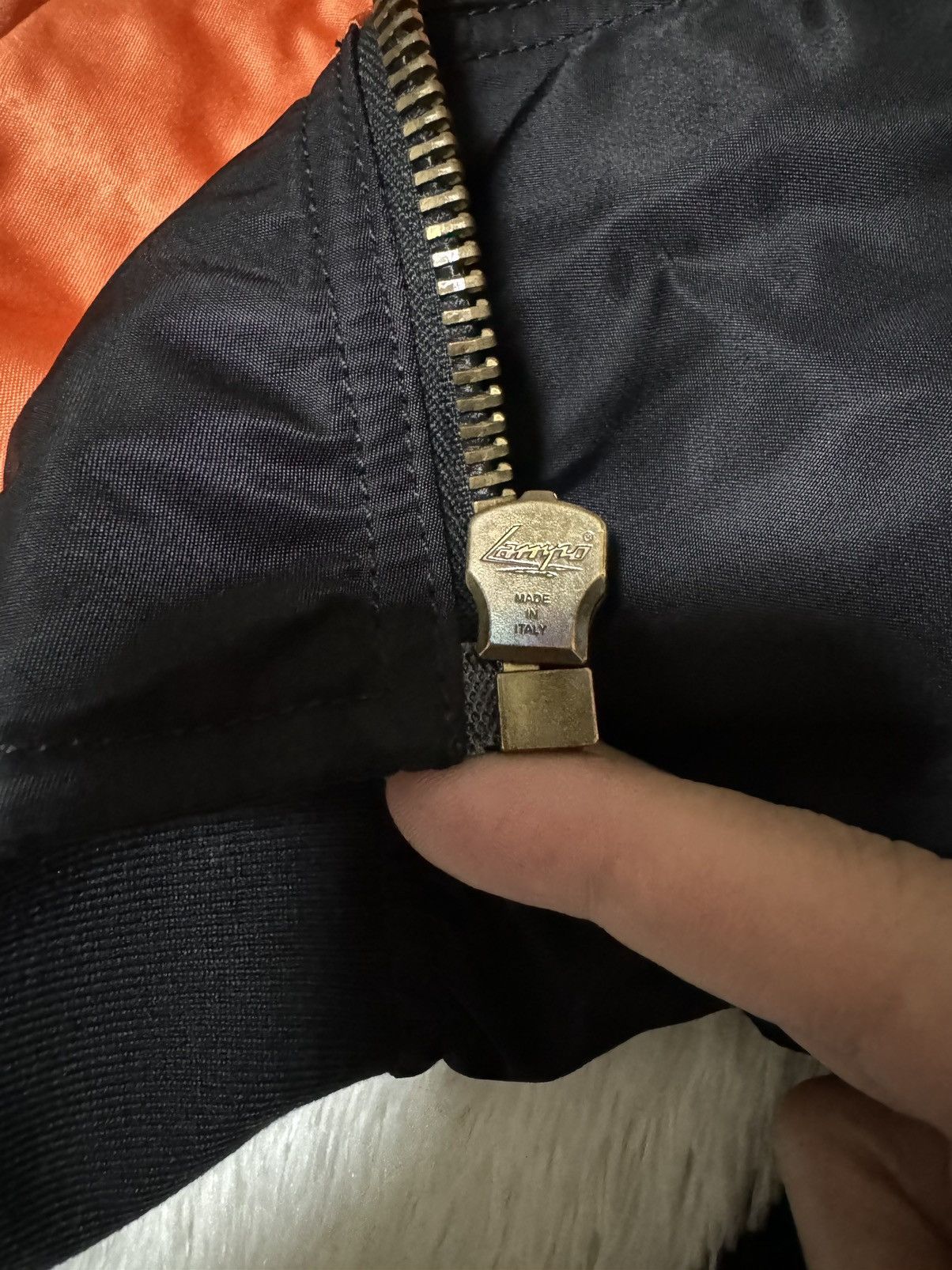 Vetements Vetements Og reversible Zip bomber jacket Size US S / EU 44-46 / 1 - 6 Thumbnail