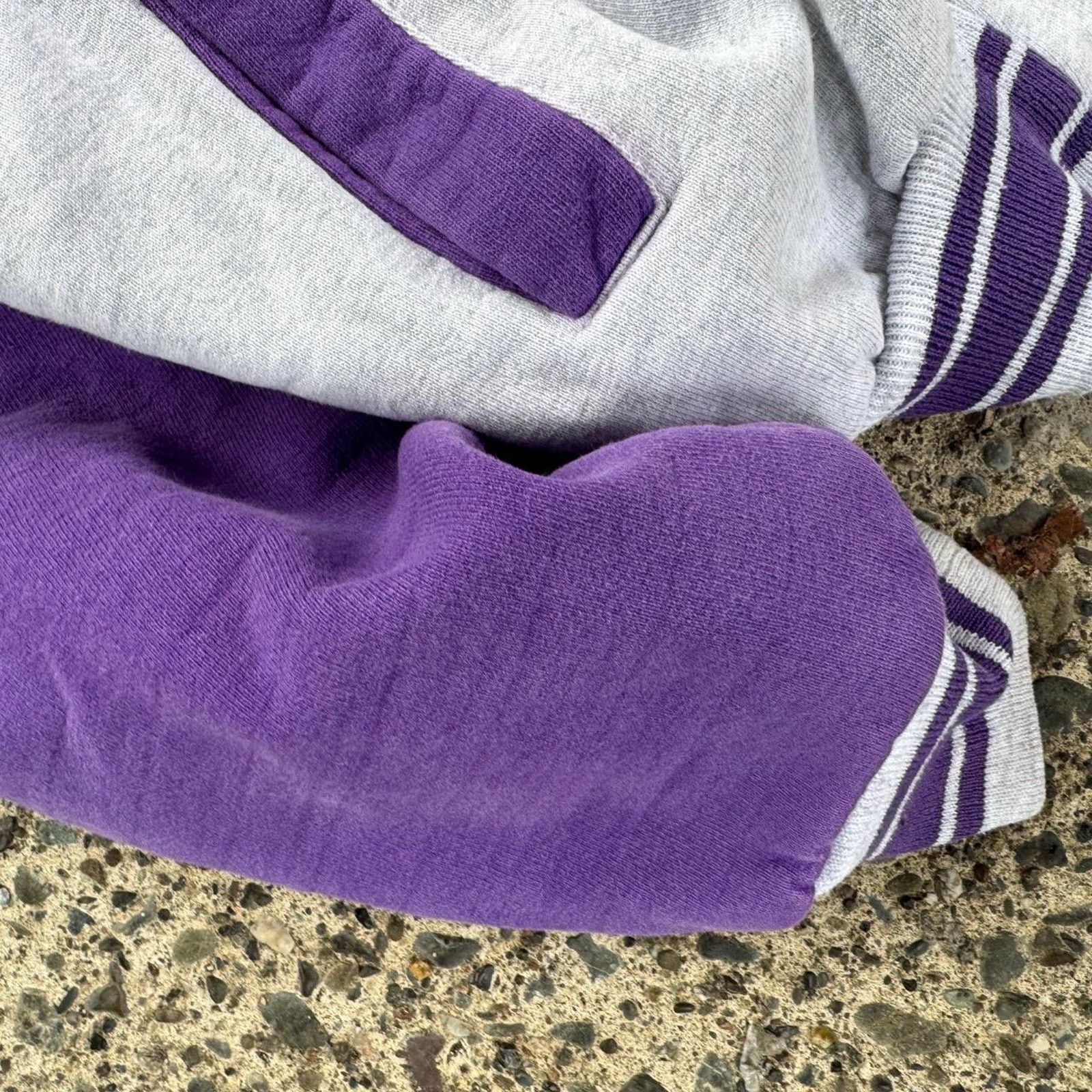 Fruit Of The Loom Vintage late 90s varsity style purple Size US XL / EU 56 / 4 - 6 Thumbnail