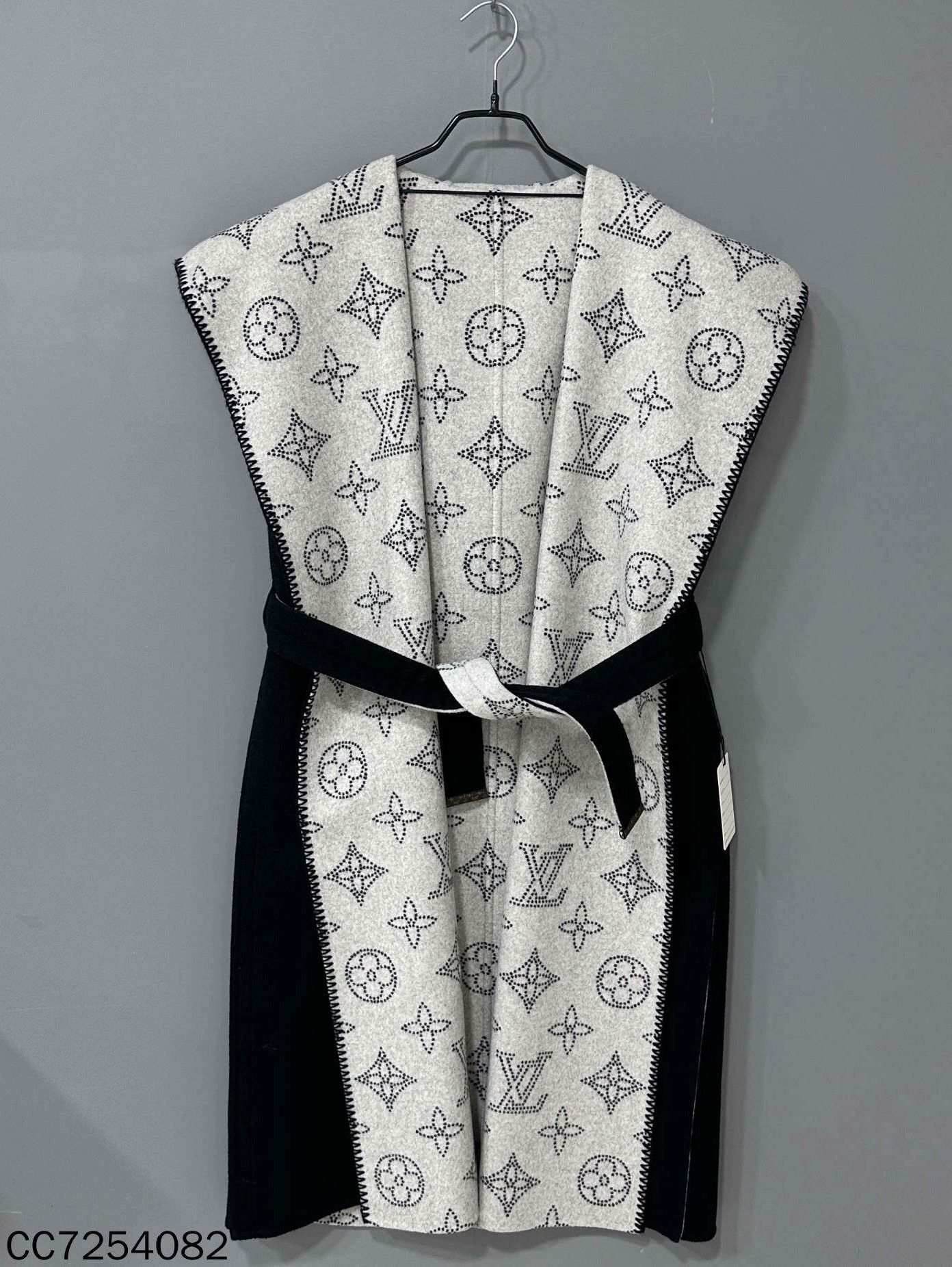 Louis Vuitton Louis Vuitton Heavy Coat s Men Size US S / EU 44-46 / 1 - 1 Thumbnail