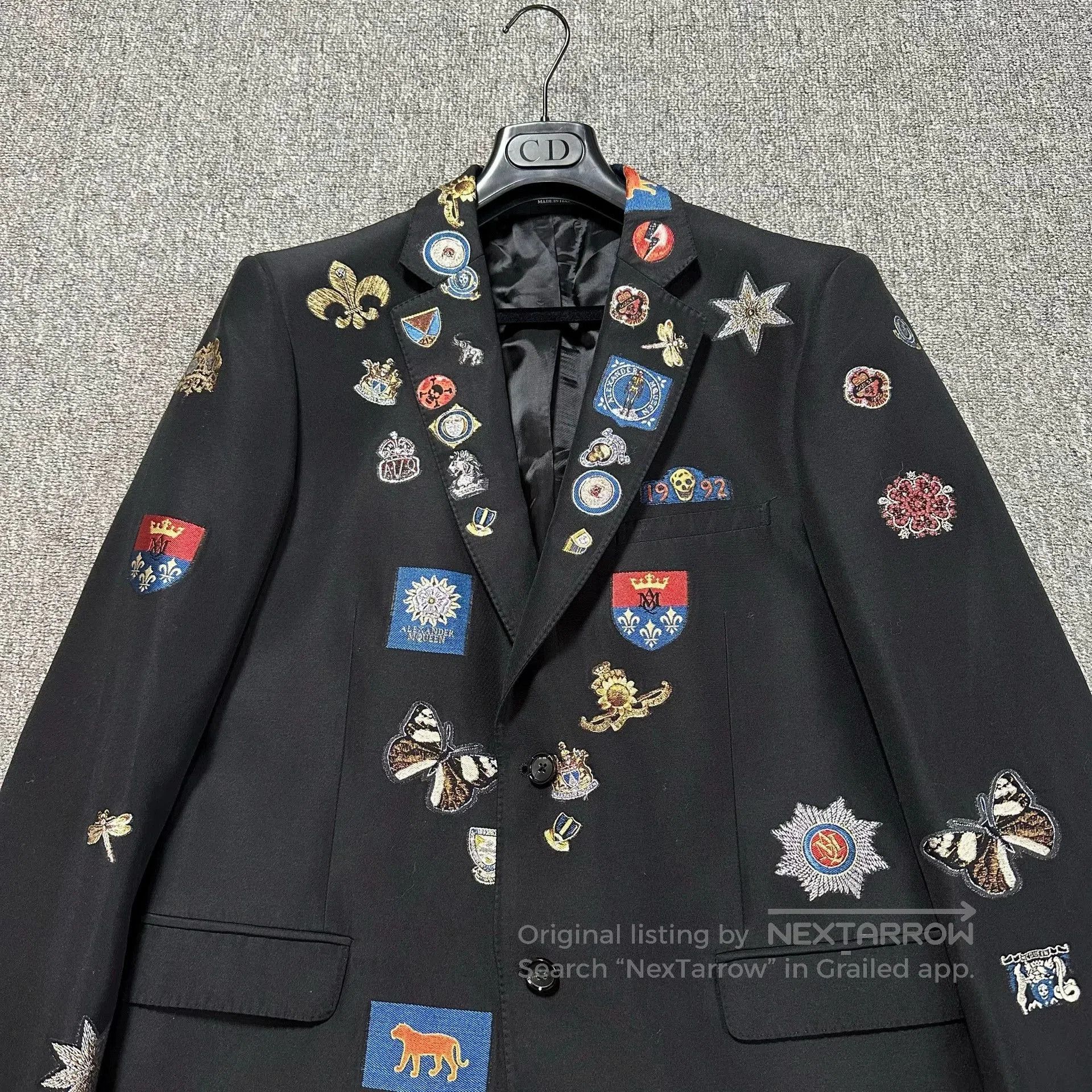 Alexander McQueen alexander mcqueen embroidered blazer with badges. Size US XXL / EU 58 / 5 - 2 Thumbnail