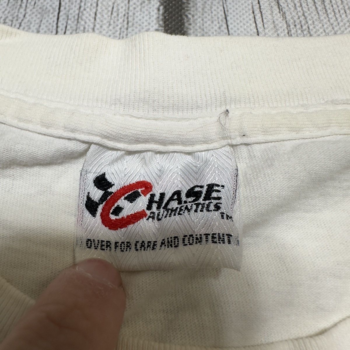 Chase Authentics × NASCAR × Vintage Vintage NASCAR Dale Earnhardt Goodwrench tee Size US XL / EU 56 / 4 - 4 Thumbnail