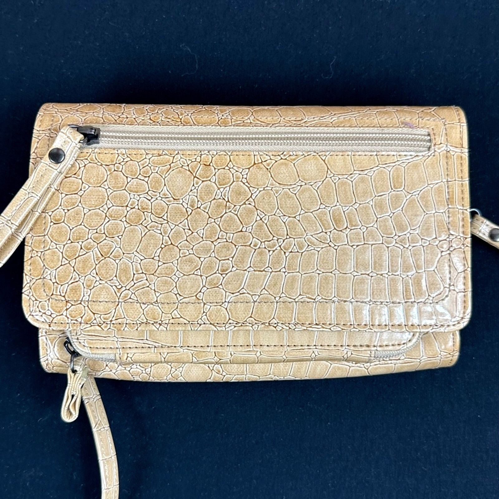 Other Buxton Faux Croc Clutch Purse Strap Checkbook Cover -Tan Size ONE SIZE - 3 Thumbnail