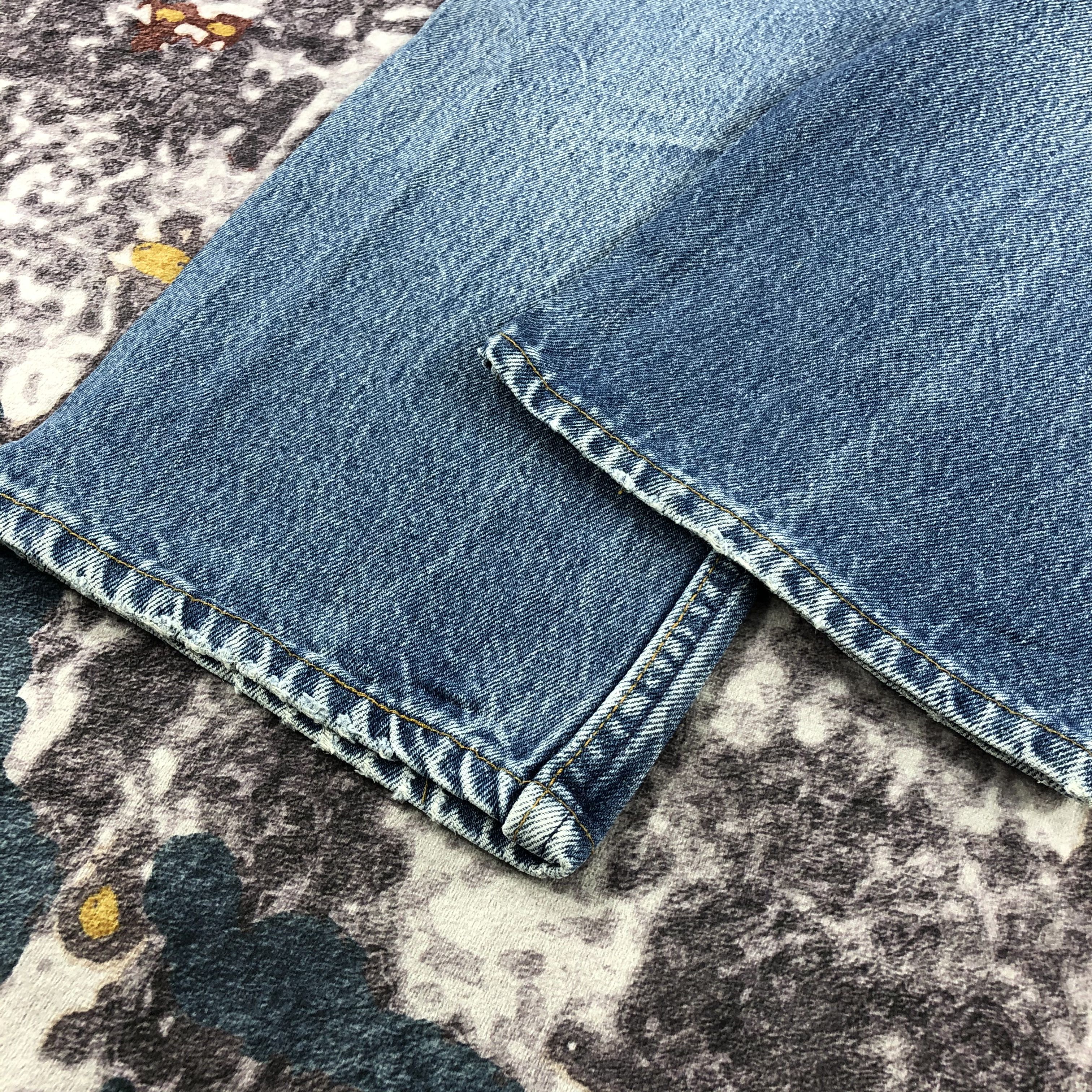 Levi's × Vintage Vintage 90s Blue Wash Levis 501 Jeans-JM2245 Size US 33 - 4 Thumbnail