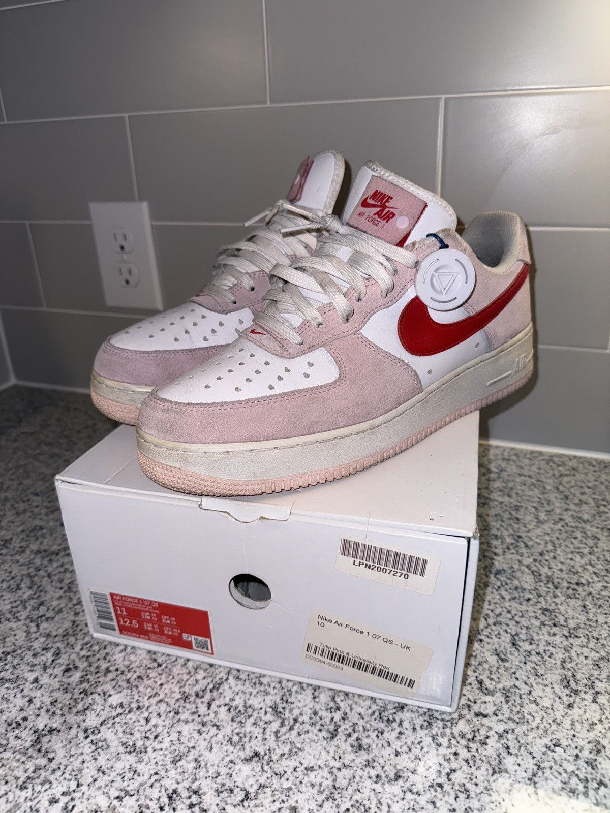 nike airforce 1 loveletter