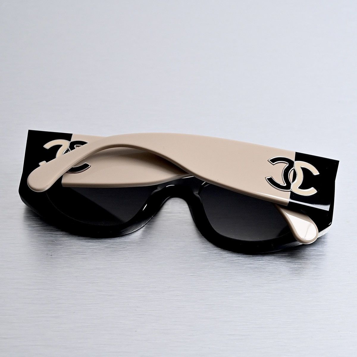 Chanel CHANEL 0CH5524 SUNGLASSES Size ONE SIZE - 7 Thumbnail