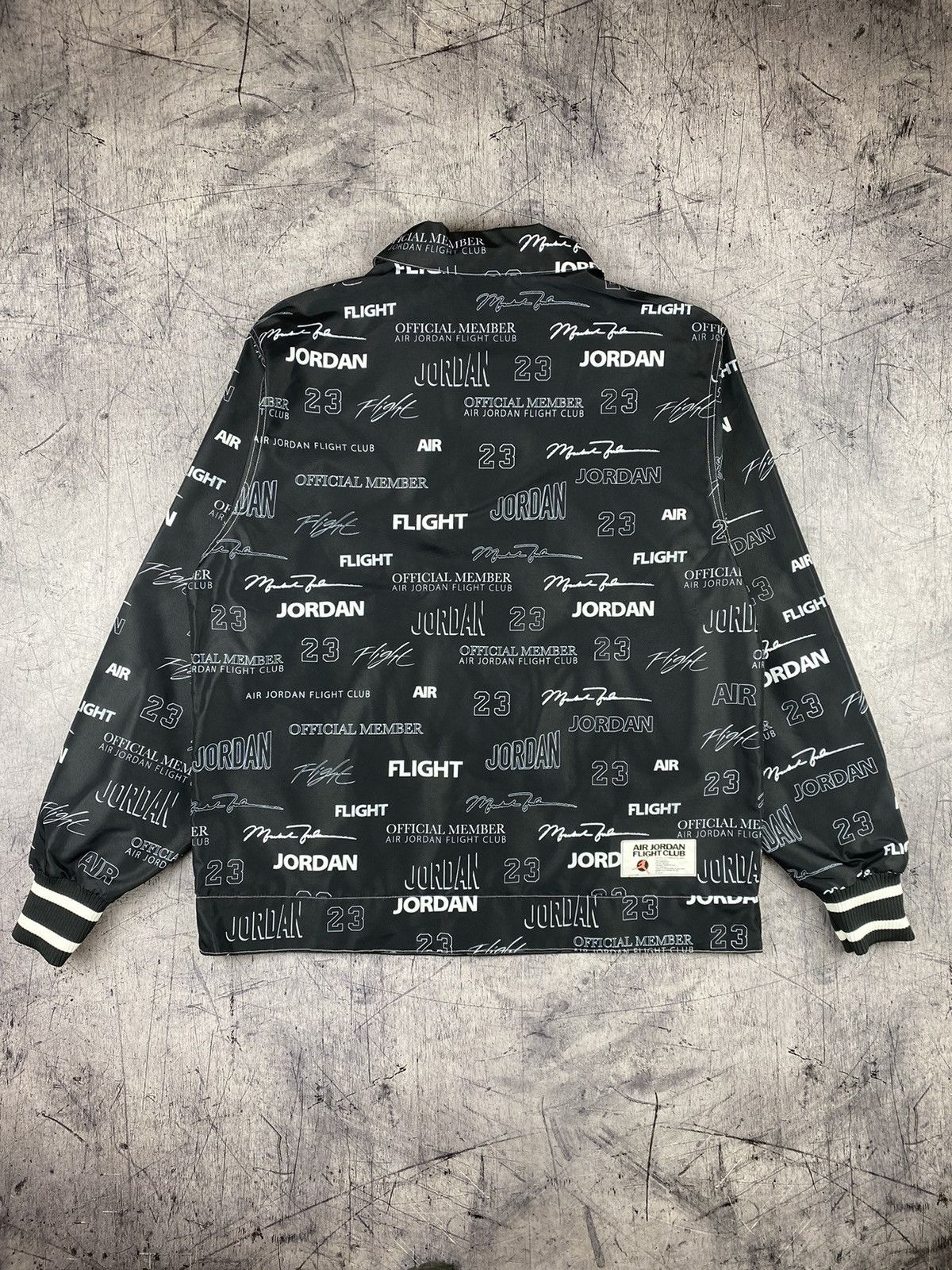 Jordan Brand × Nike Nike Air Jordan Satin Coaches Jacket Size S Size US S / EU 44-46 / 1 - 10 Thumbnail