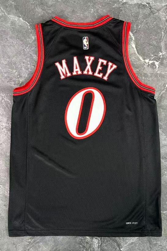 NBA Philadelphia 76ers #0 Tyrese Maxey Jersey 26 Size US M / EU 48-50 / 2 - 1 Thumbnail
