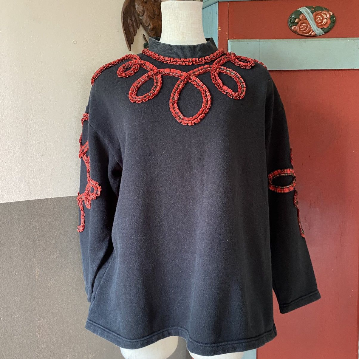 Kenzo KENZO Black Top with Red Loop Embroidery Size M / US 6-8 / IT 42-44 - 23 Thumbnail