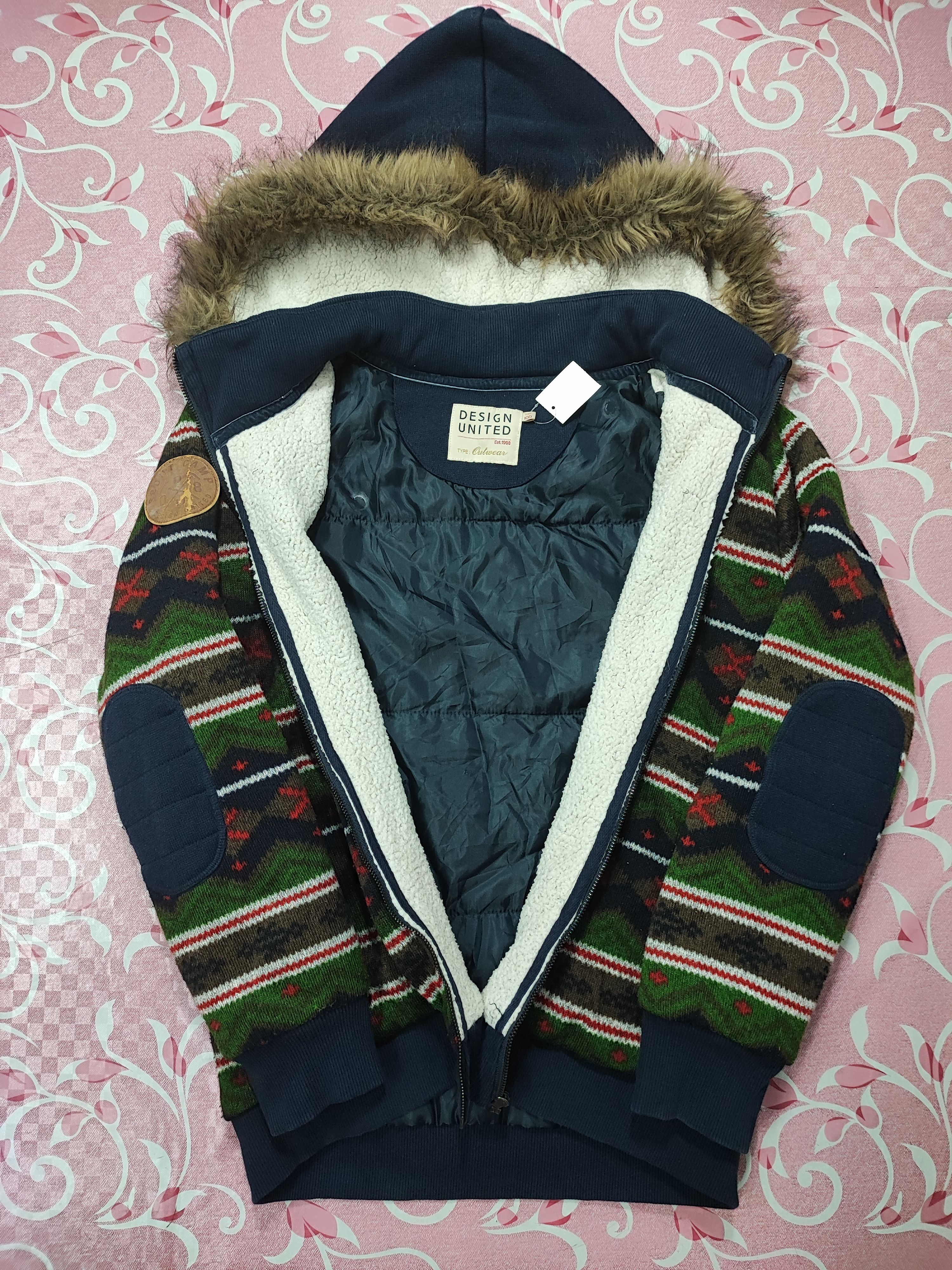 Pendleton × Vivienne Westwood Fur Hoodie Najavo Style Pendleton Size US M / EU 48-50 / 2 - 5 Thumbnail