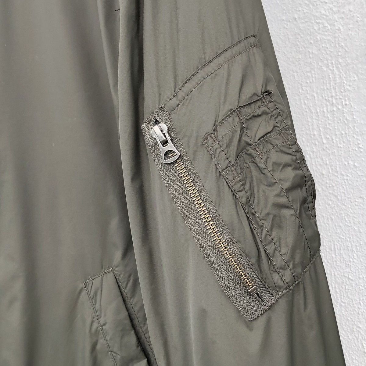 Uniqlo Uniqlo Women Ma-1 Bomber Jacket Size L / US 10 / IT 46 - 7 Thumbnail