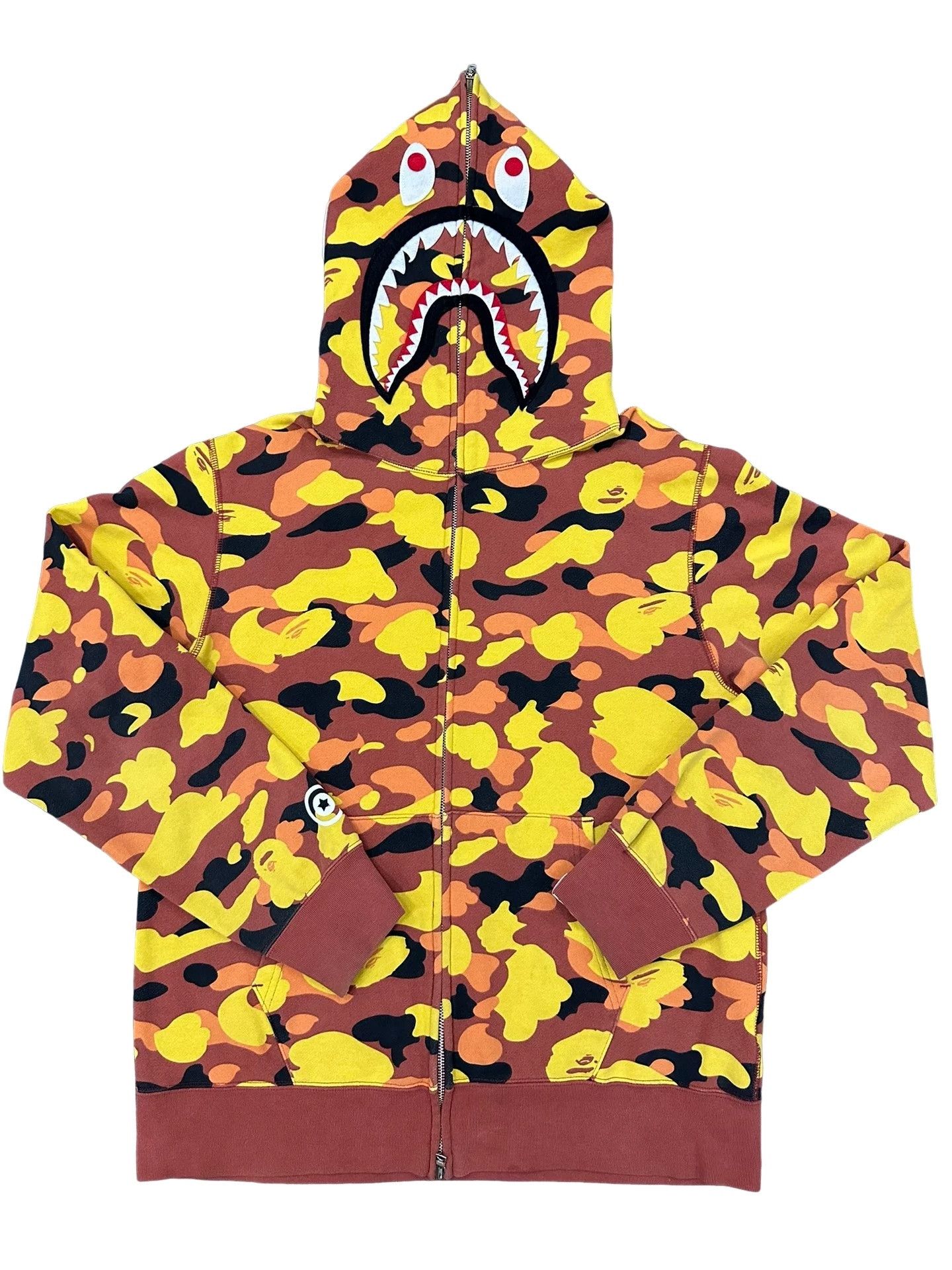Bape BAPE Camo Shark Hoodie Size XL Size US XL / EU 56 / 4 - 1 Thumbnail