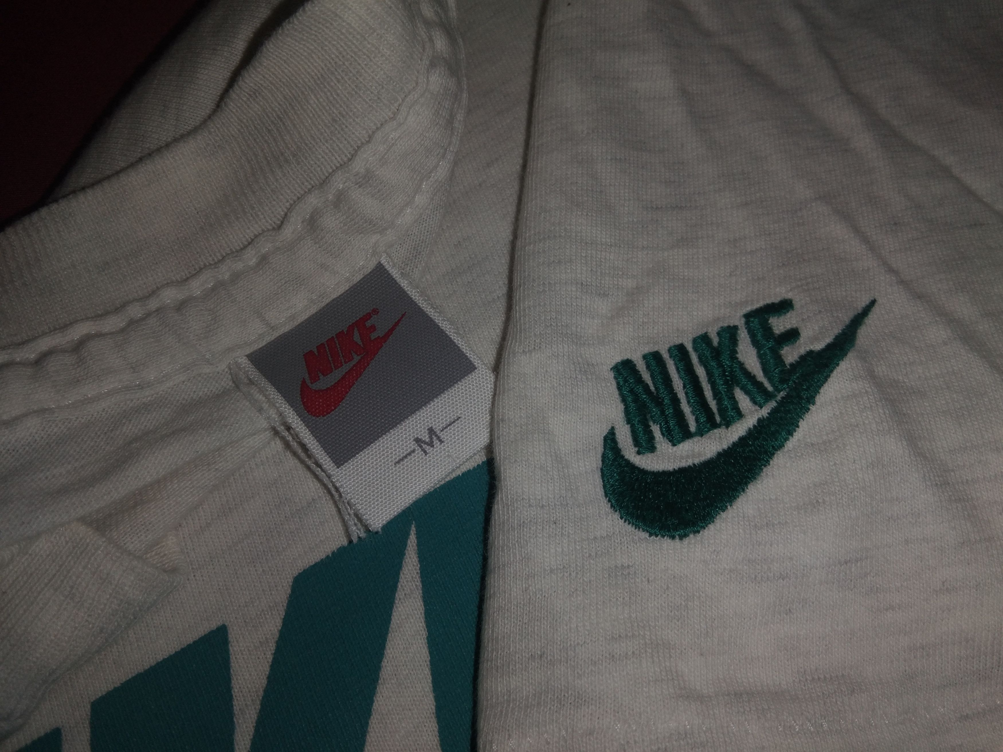Nike VTG Nike Air Grey Tag tshirt Size US M / EU 48-50 / 2 - 2 Thumbnail
