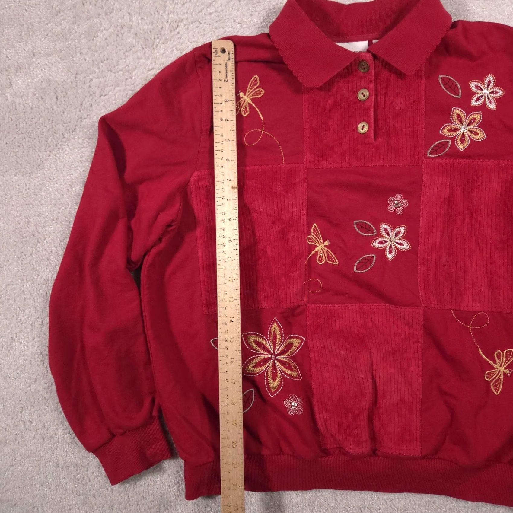 Vintage Alfred Dunner Sweater Womens Large Red Collared Floral Embroidered Knit Pullover Size L / US 10 / IT 46 - 7 Thumbnail
