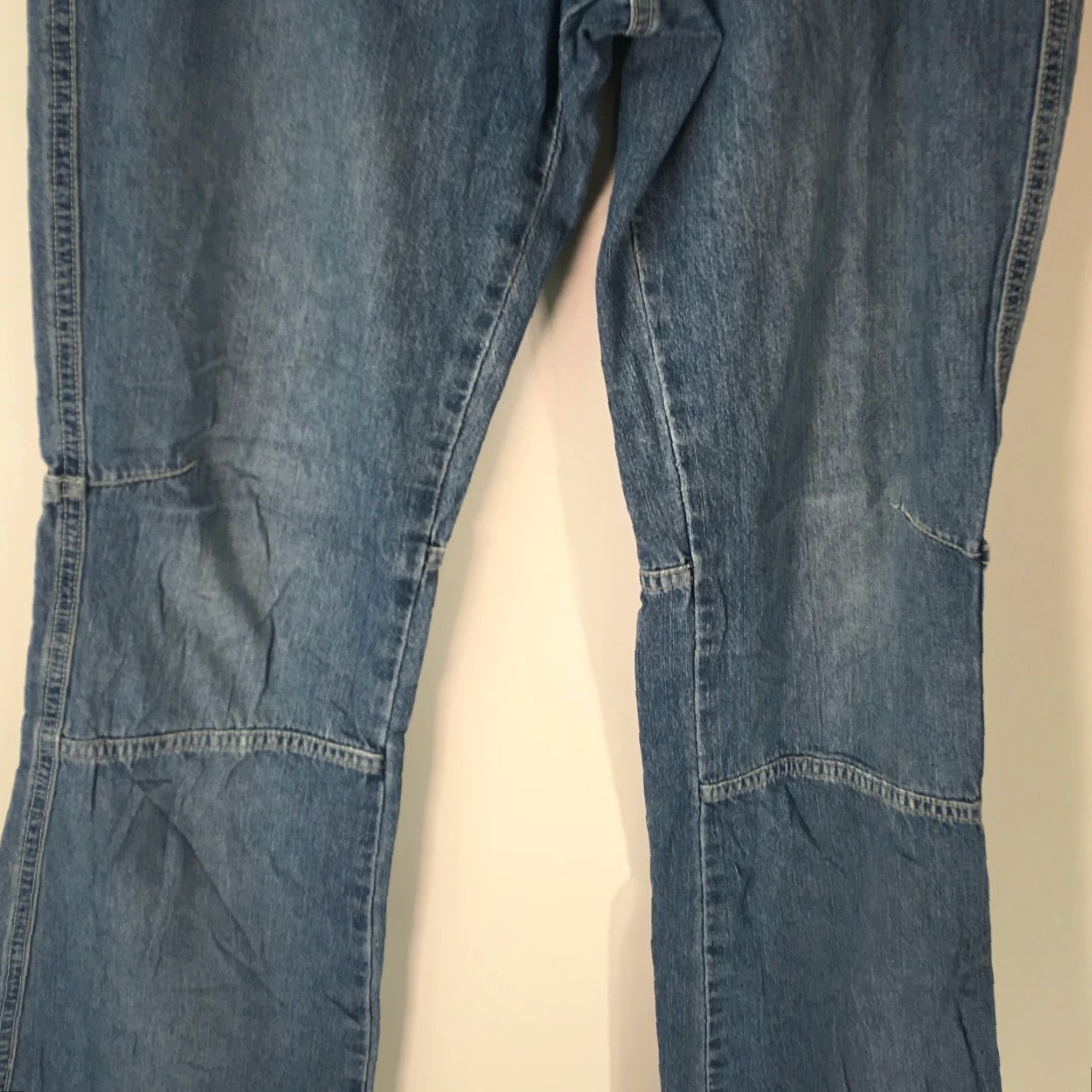 American Eagle Outfitters American Eagle Outfitters Womens Boot Cut Jeans Low Rise Regular Fit Blue Size 4 Size 27" / US 4 / IT 40 - 6 Thumbnail