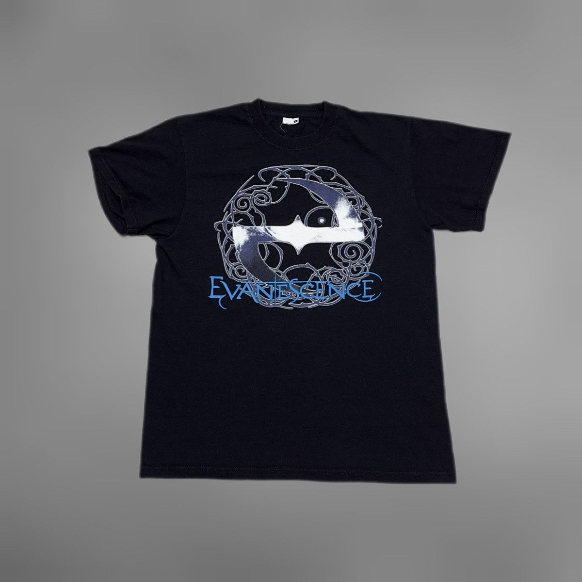 Band Tees Vintage Evanescence TRIBAL 2012 Promo Tee Shirt Size US M / EU 48-50 / 2 - 1 Thumbnail