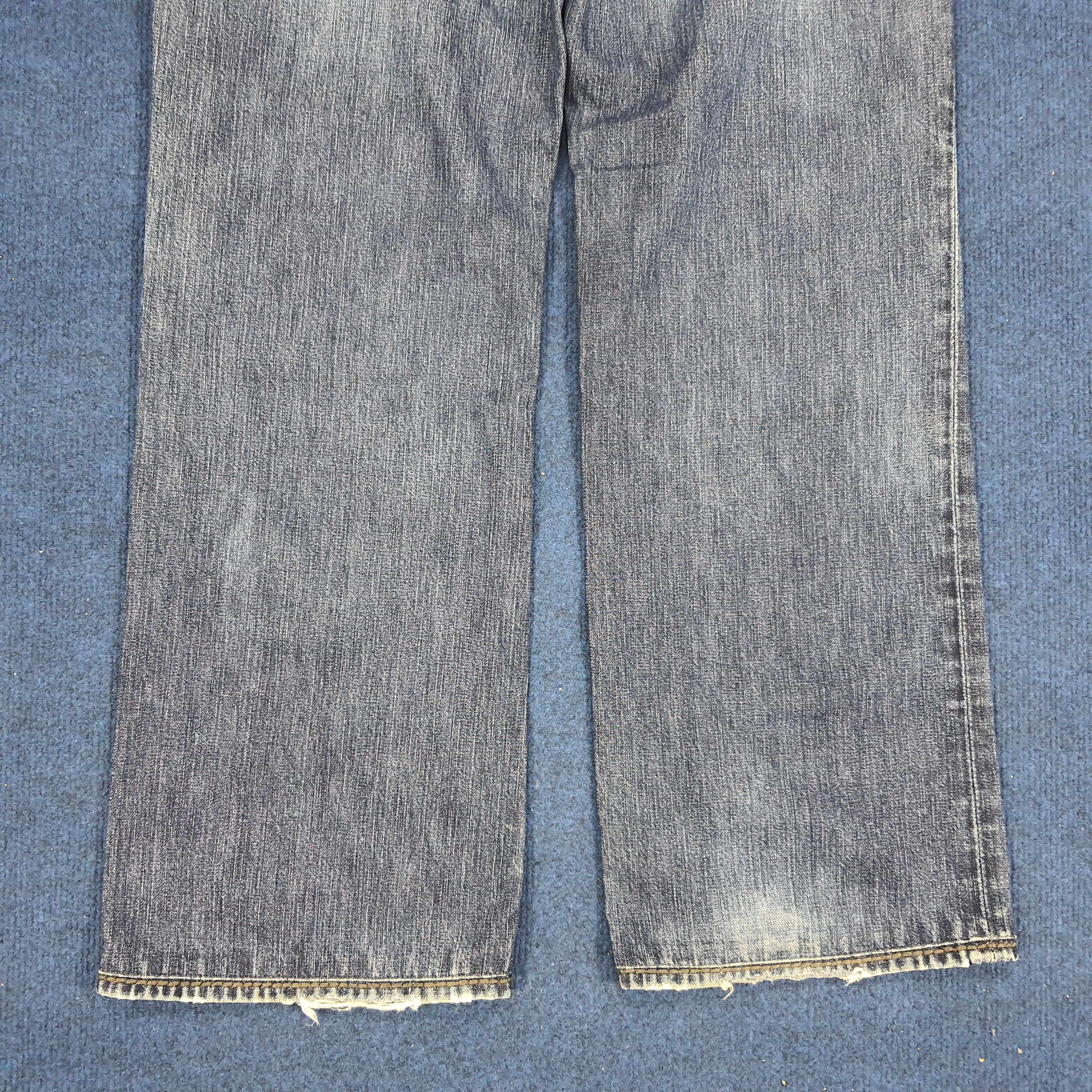 True Religion × Vintage Vintage True Religion American Made Distressed Jeans Size US 35 - 3 Thumbnail