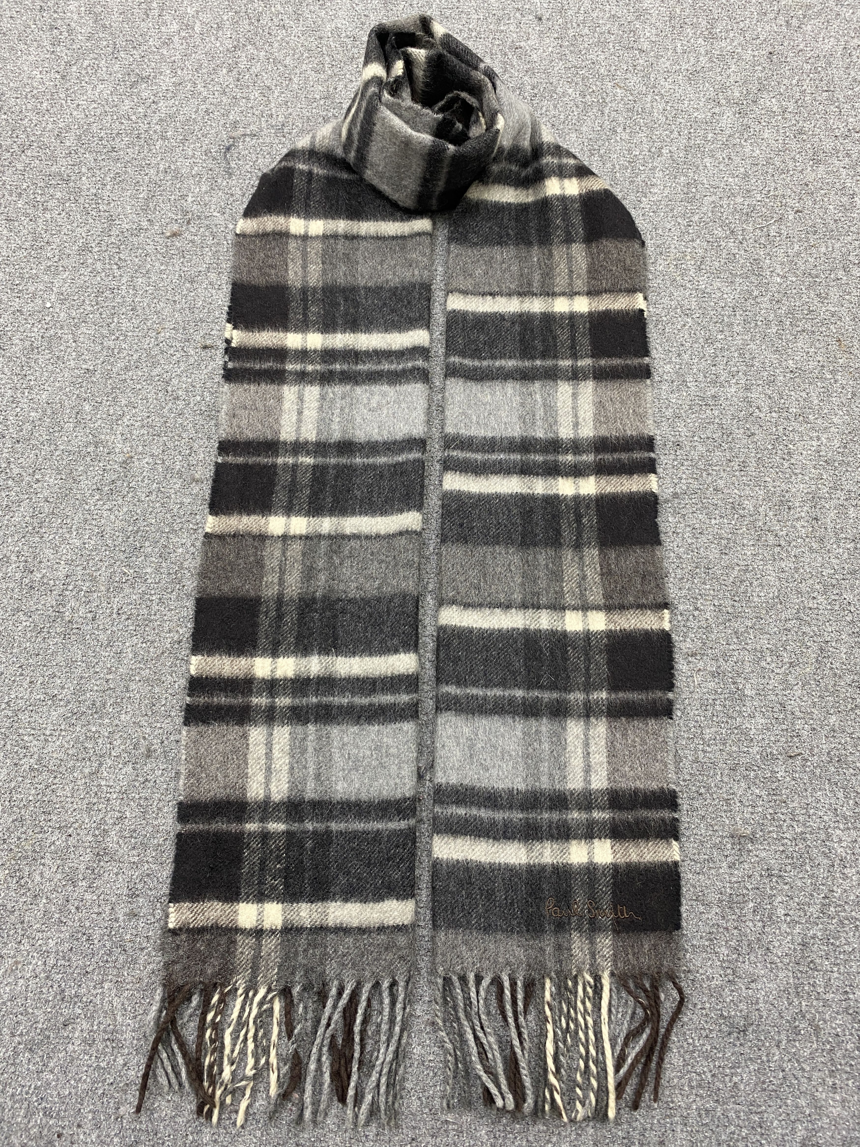 Paul Smith Paul Smith Scarf / Muffler / Cashmere / Scarves - SC0198 Size ONE SIZE - 1 Thumbnail