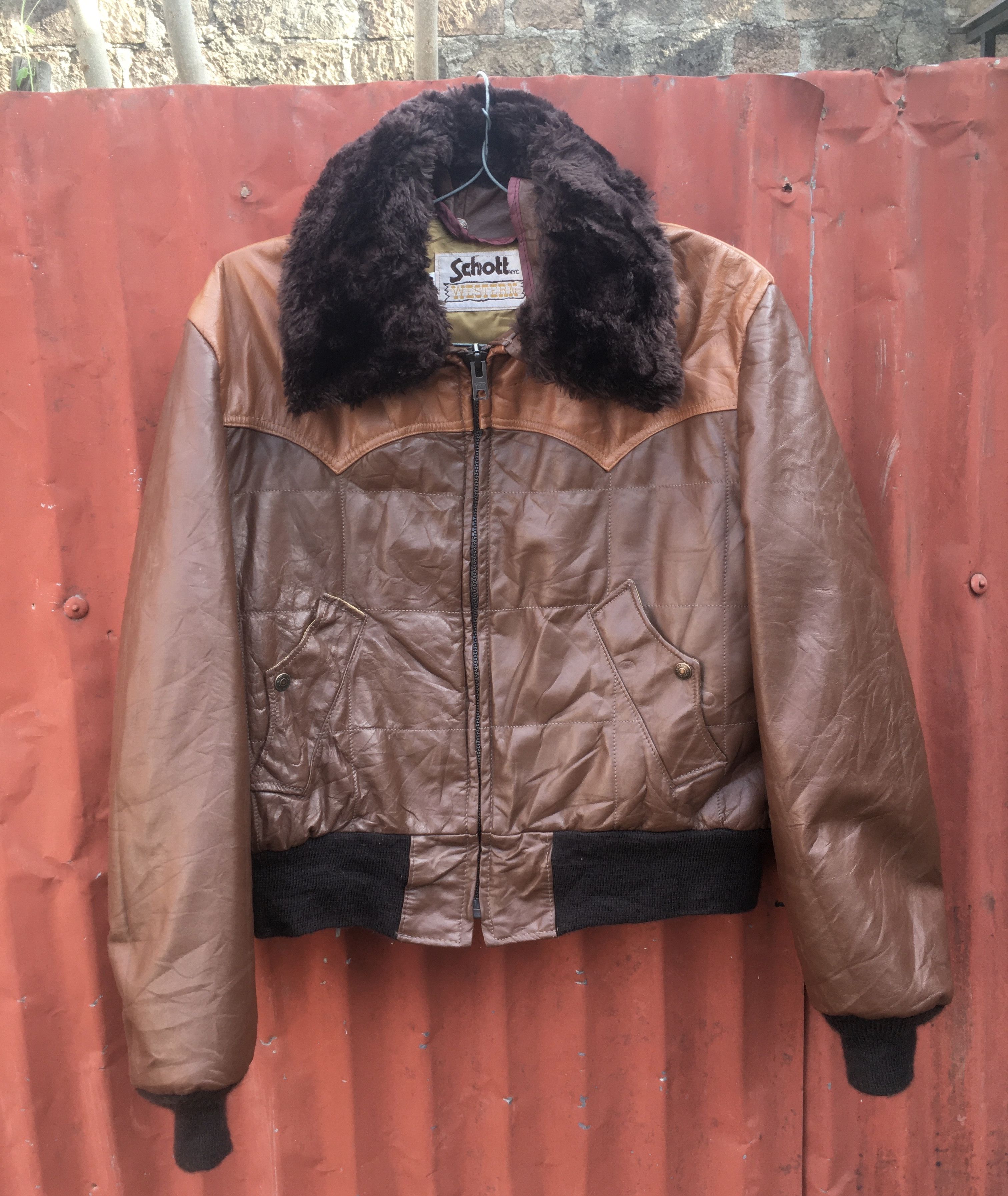 Schott VTG Rare Schott NYC BROWN Bomber leather jacket sz USA 44 Size US L / EU 52-54 / 3 - 1 Thumbnail