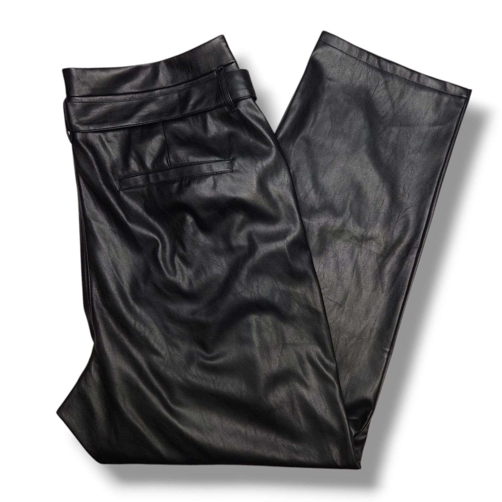 Paige NWT Paige Kina Vegan Leather Ankle Straight Trousers Sz. 12 Size 34" / US 12 / IT 48 - 1 Thumbnail