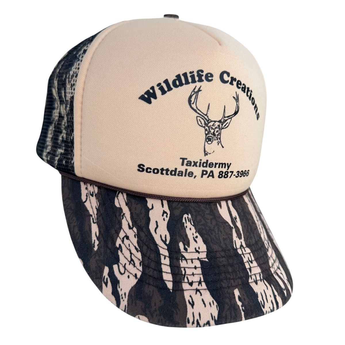 Vintage vintage camo deer graphic country trucker hat Size ONE SIZE - 3 Thumbnail