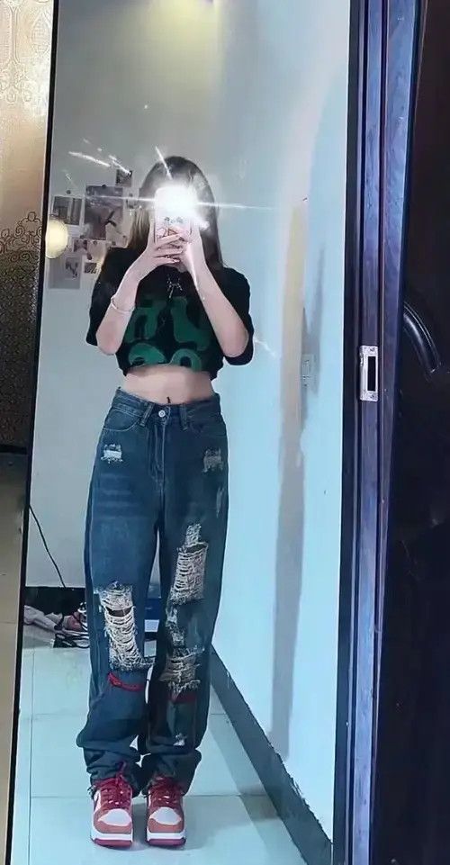 Other Womens Ripped Hole Boyfriend High Waist Wide Leg Jeans Size 26" / US 2 / IT 38 - 3 Thumbnail