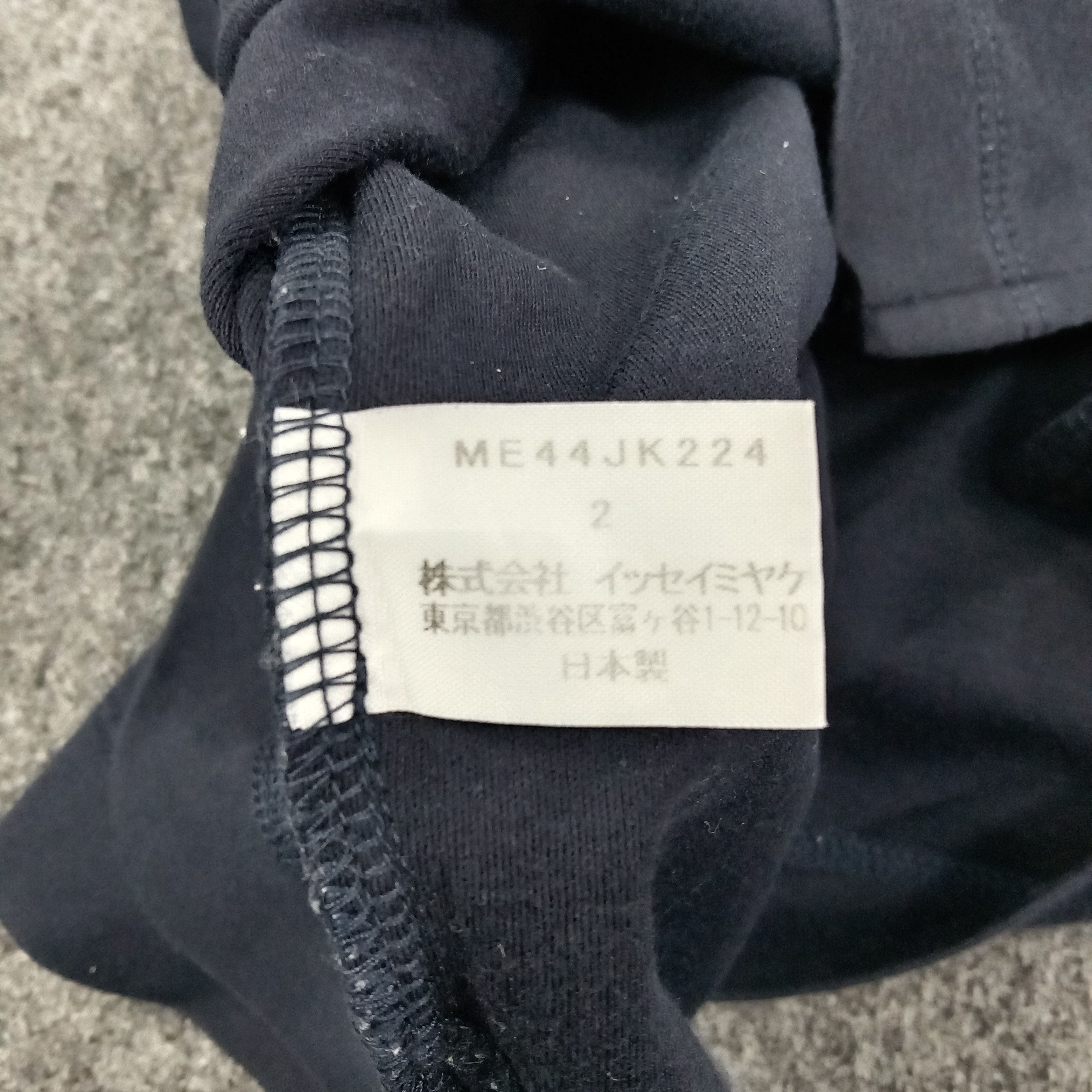 Issey Miyake Issey Miyake Japanese Designer Turtleneck Tshirt C259N76 Size US L / EU 52-54 / 3 - 7 Thumbnail
