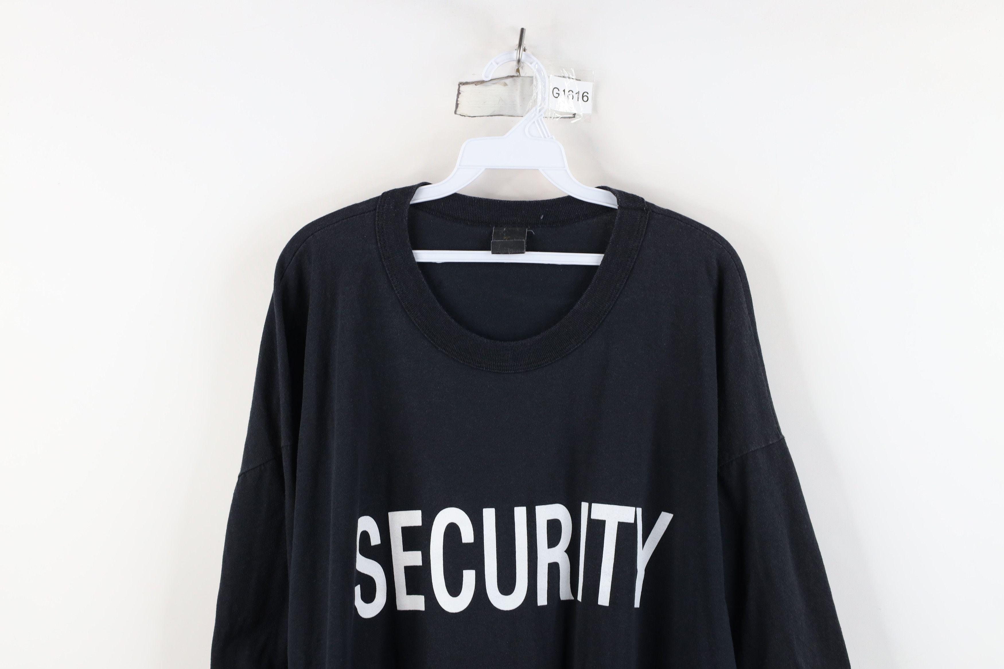 Vintage Vintage 90s Streetwear Spell Out Security T-Shirt Black USA Size US XXL / EU 58 / 5 - 2 Thumbnail