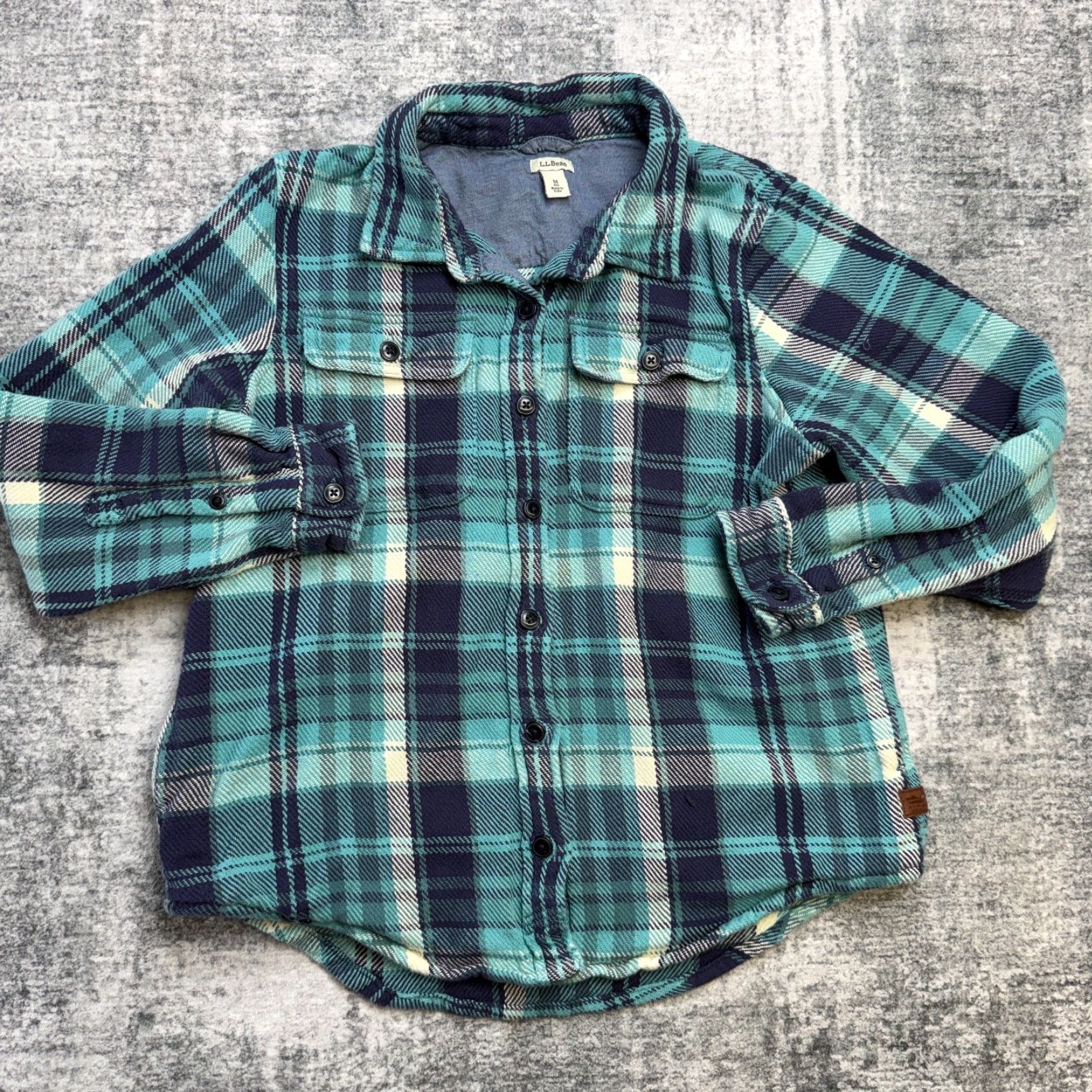 Vintage L.L. Bean Shirt Women Medium Plaid Overshirt Shacket Blue Teal 1912 Pocket Button-Up Casual Fall Winter Size M / US 6-8 / IT 42-44 - 2 Thumbnail