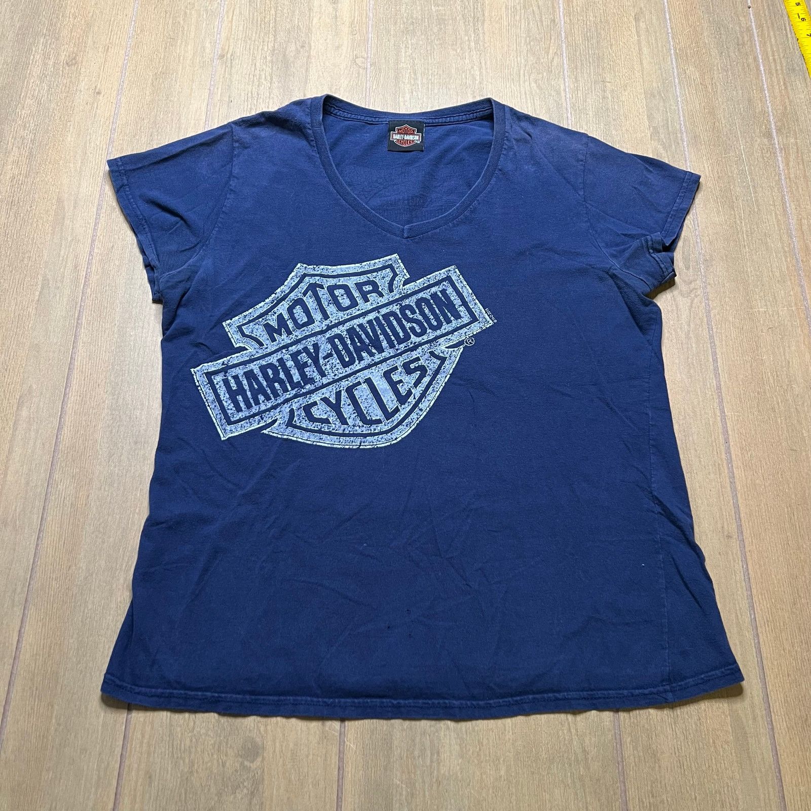 Harley Davidson Harley-Davidson women's Sz L/XL blue v-neck short-sleeve Size US XL / EU 56 / 4 - 1 Thumbnail