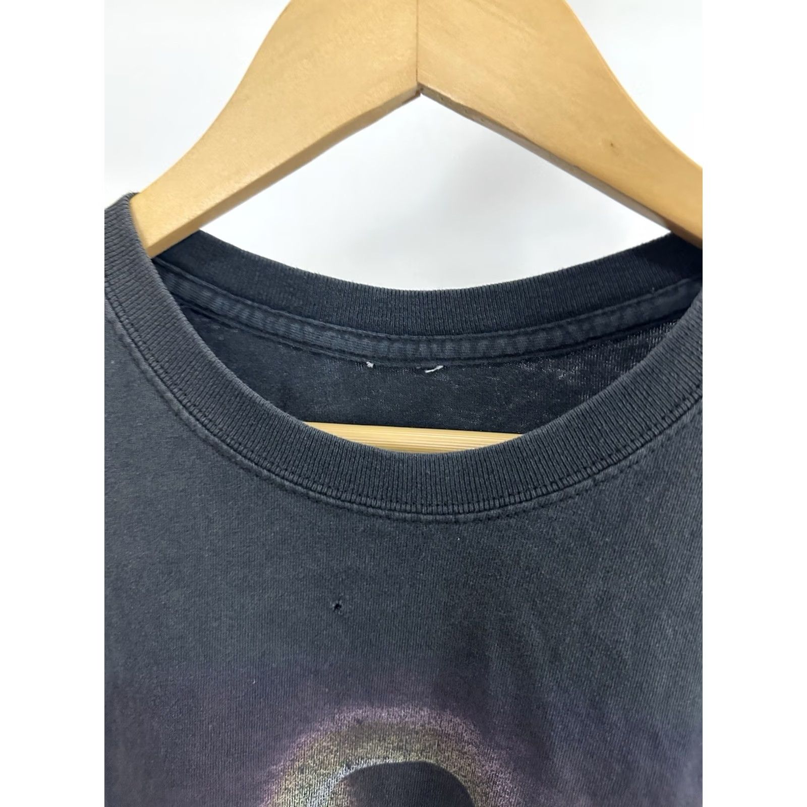 Vintage VTG Snoopy Sunset Gradient Worn T-Shirt 2XL Black Mens Shirt Grunge Distressed 90s Fashion Size US XXL / EU 58 / 5 - 6 Thumbnail