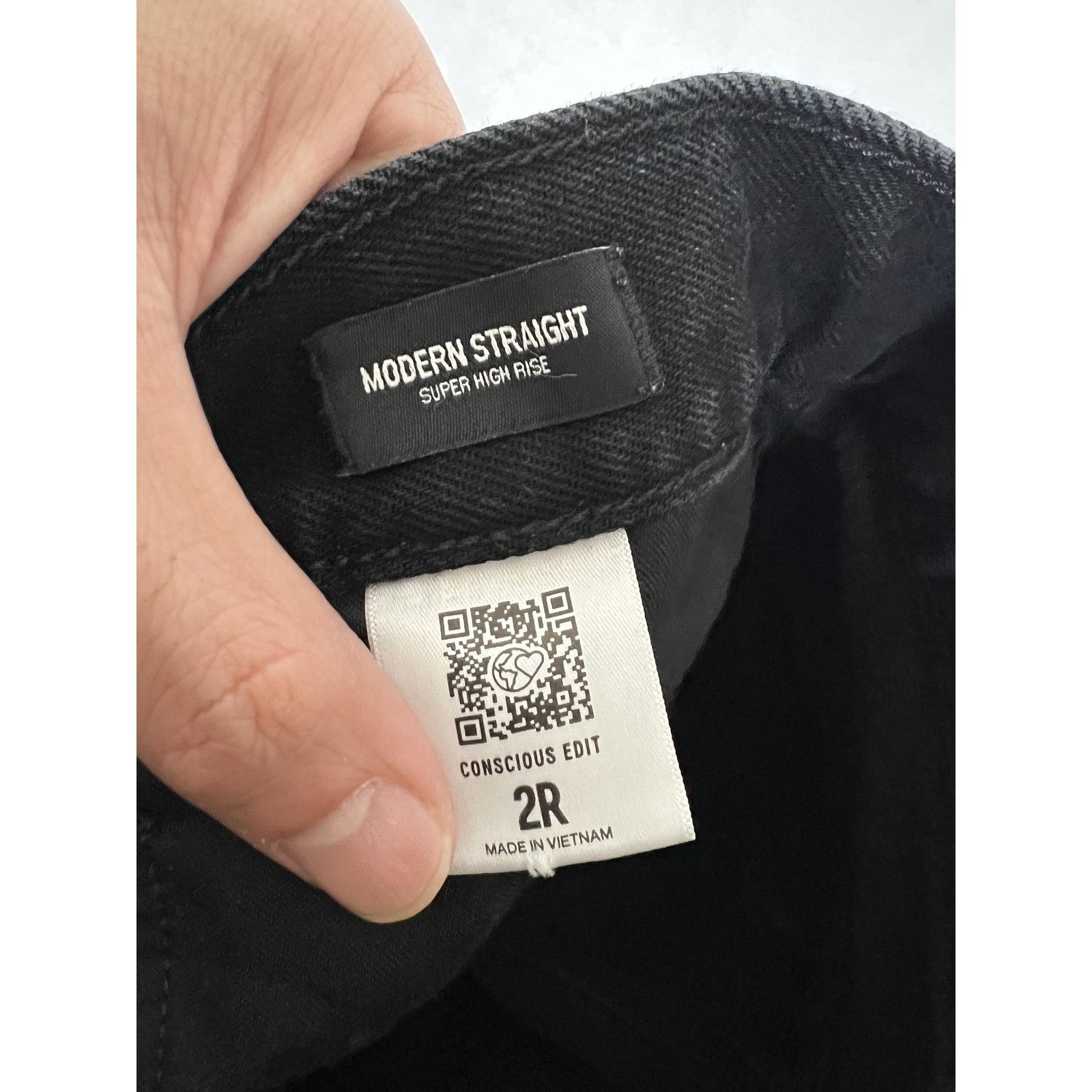 Express Express Jeans Women's 2 Black Modern Straight Super High Ris Size 26" / US 2 / IT 38 - 5 Thumbnail