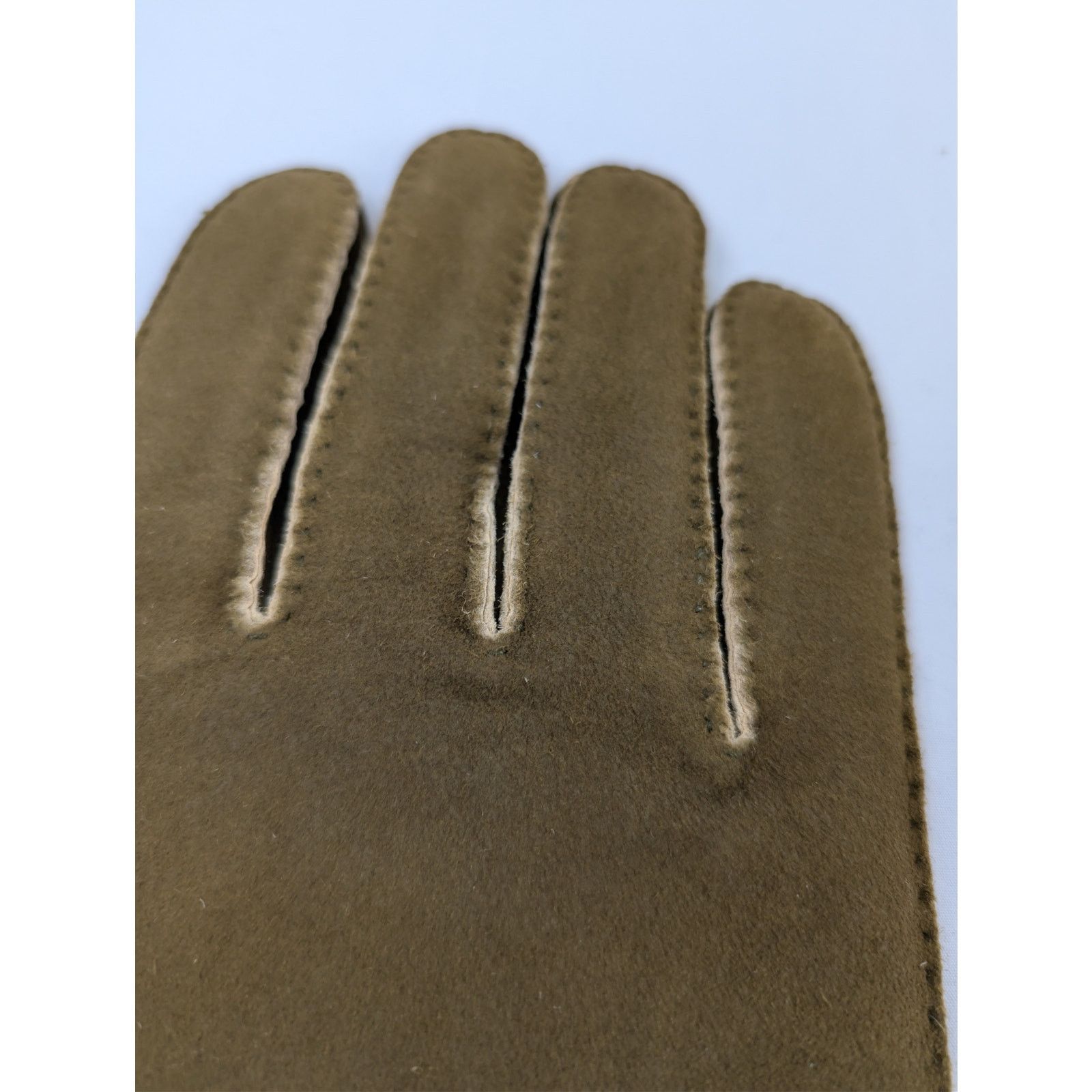 Aime Leon Dore o1rshd1 Size: 10 / Andre Gloves Loden in Brown Size ONE SIZE - 7 Thumbnail