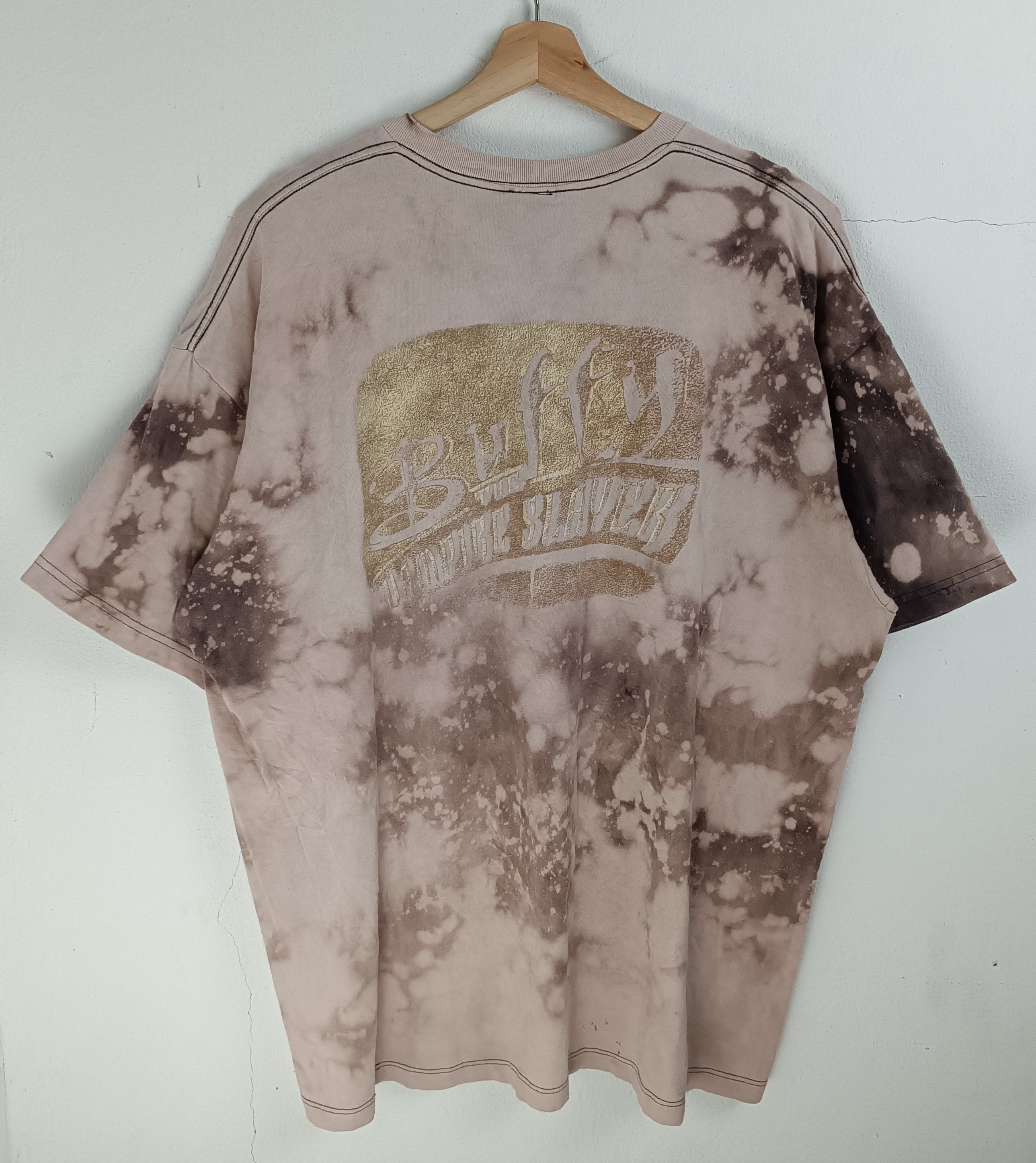 Vintage VINTAGE 90'S BUFFY THE VAMPIRE SLAYER ACID WASH DISTRESSED Size US XXL / EU 58 / 5 - 4 Thumbnail