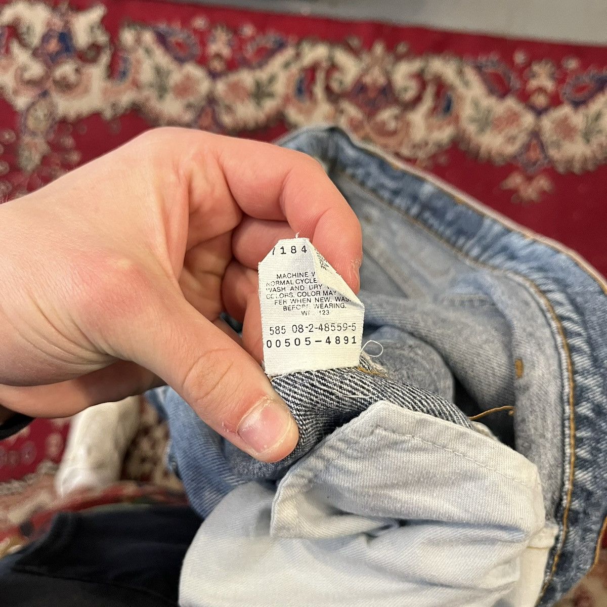 Levi's 85’ Vintage levis 505 Size US 36 / EU 52 - 2 Thumbnail