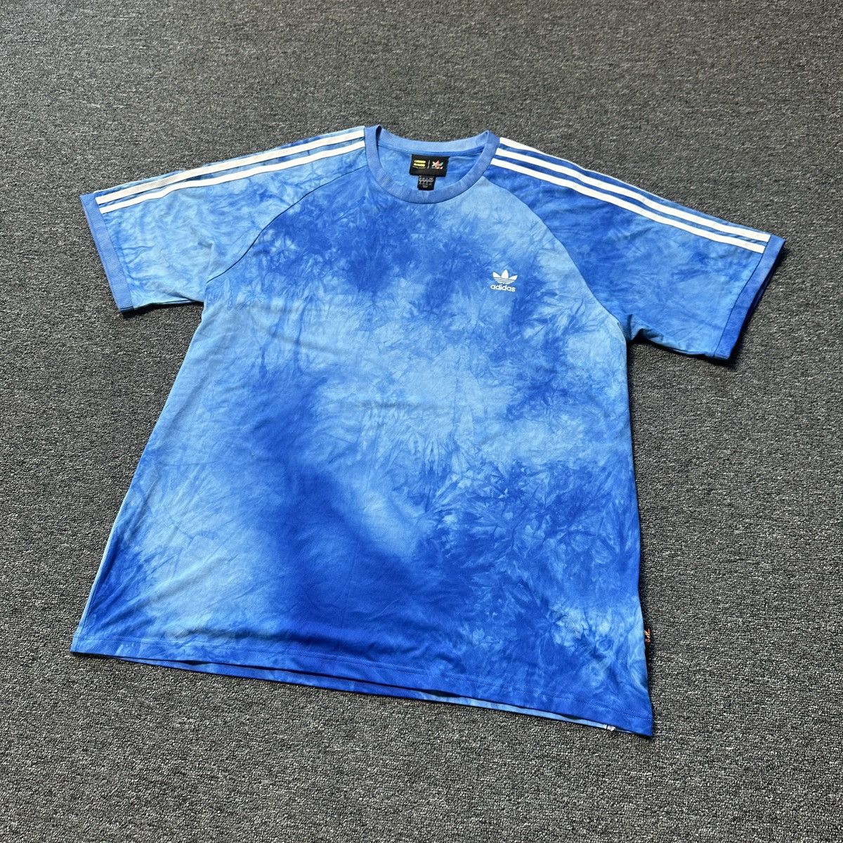 Adidas × Pharrell Adidas x Human Race x Pharrell Williams tshirt Size US XL / EU 56 / 4 - 7 Thumbnail